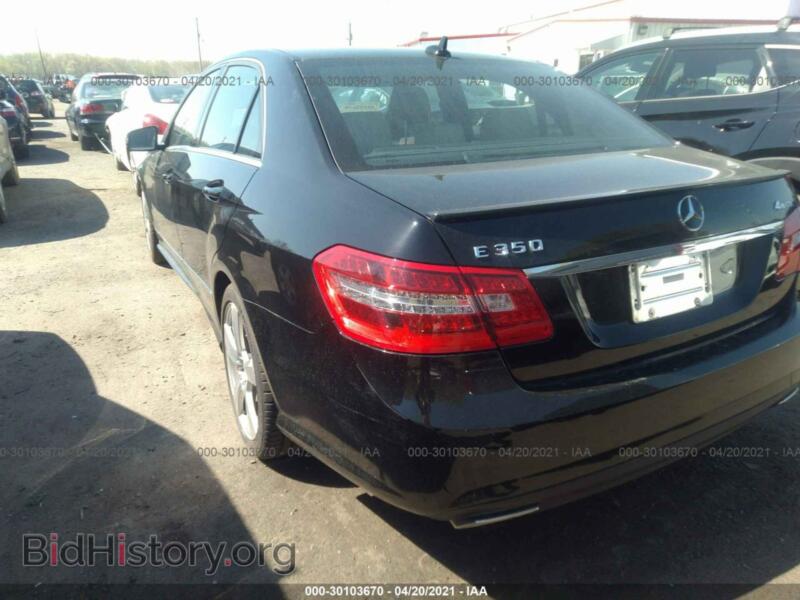 2011 Mercedes-Benz E-CLASS (VIN WDDHF8HB2BA433652) — фото 3 из 11