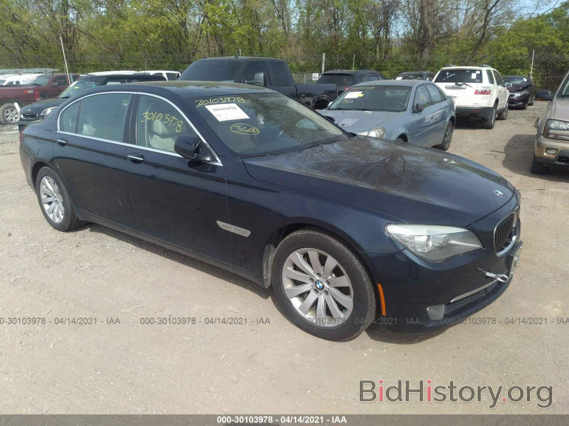 Photo WBAKC8C59BC433370 - BMW 7 SERIES 2011