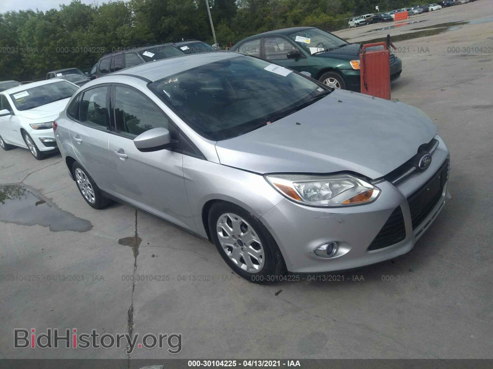 Фотография 1FAHP3F23CL428906 - FORD FOCUS 2012