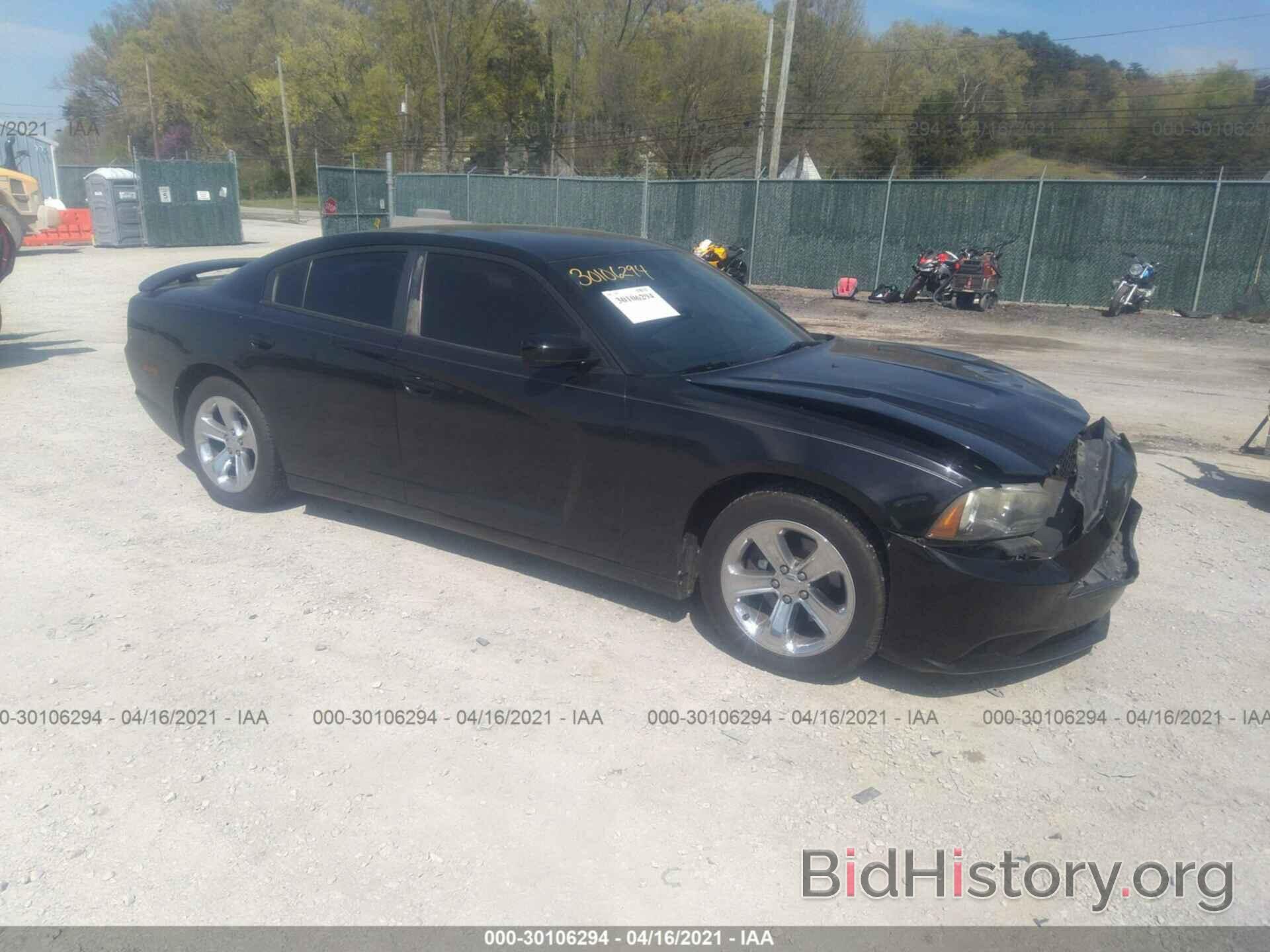 Photo 2C3CDXBGXCH300752 - DODGE CHARGER 2012