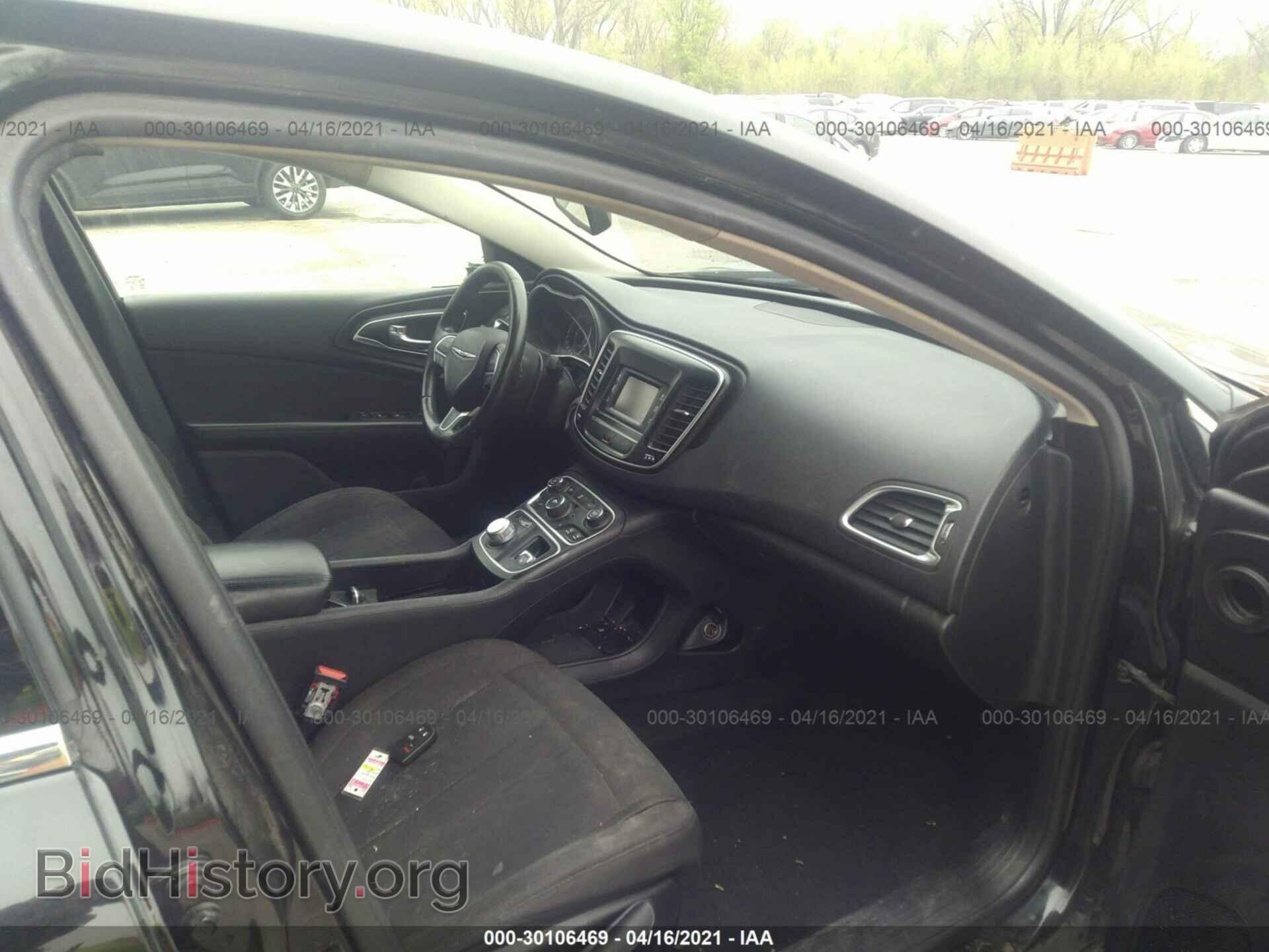 2015 CHRYSLER 200 - VIN: 1C3CCCAB3FN680448 - Photo 5