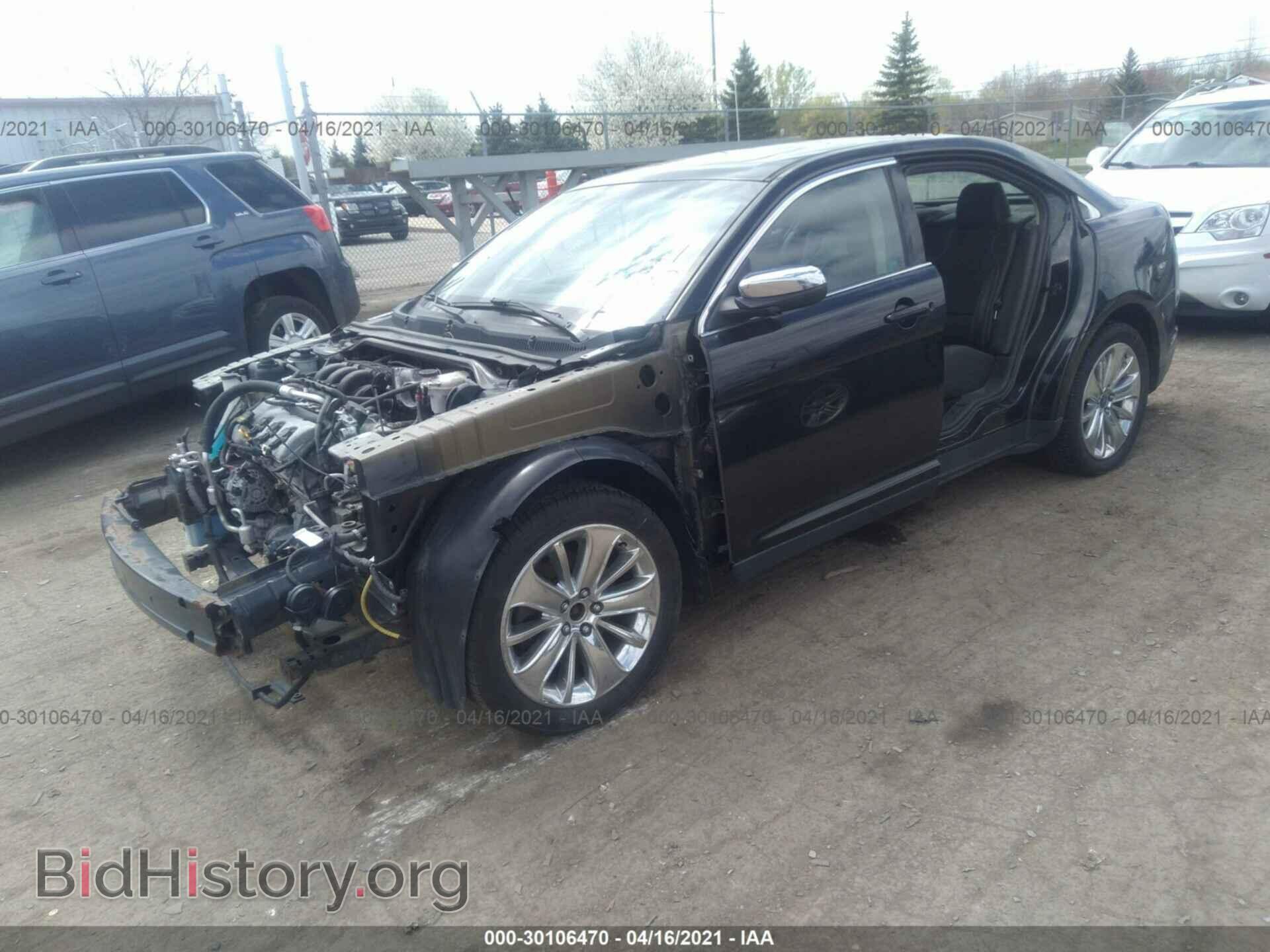 2011 FORD TAURUS - VIN: 1FAHP2FW5BG137280 - Photo 2