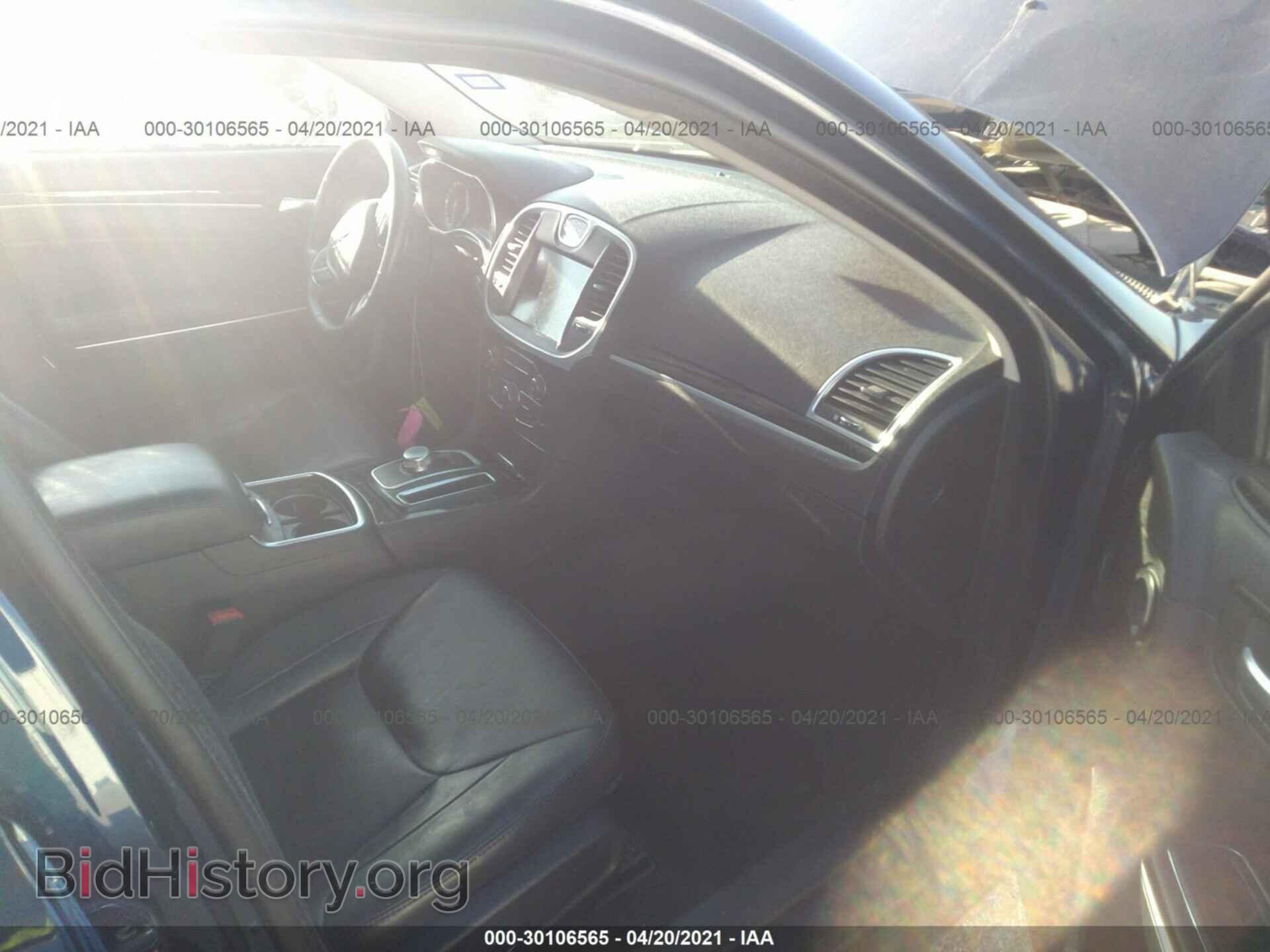 2015 CHRYSLER 300 - VIN: 2C3CCAAG5FH881647 - Фото 5