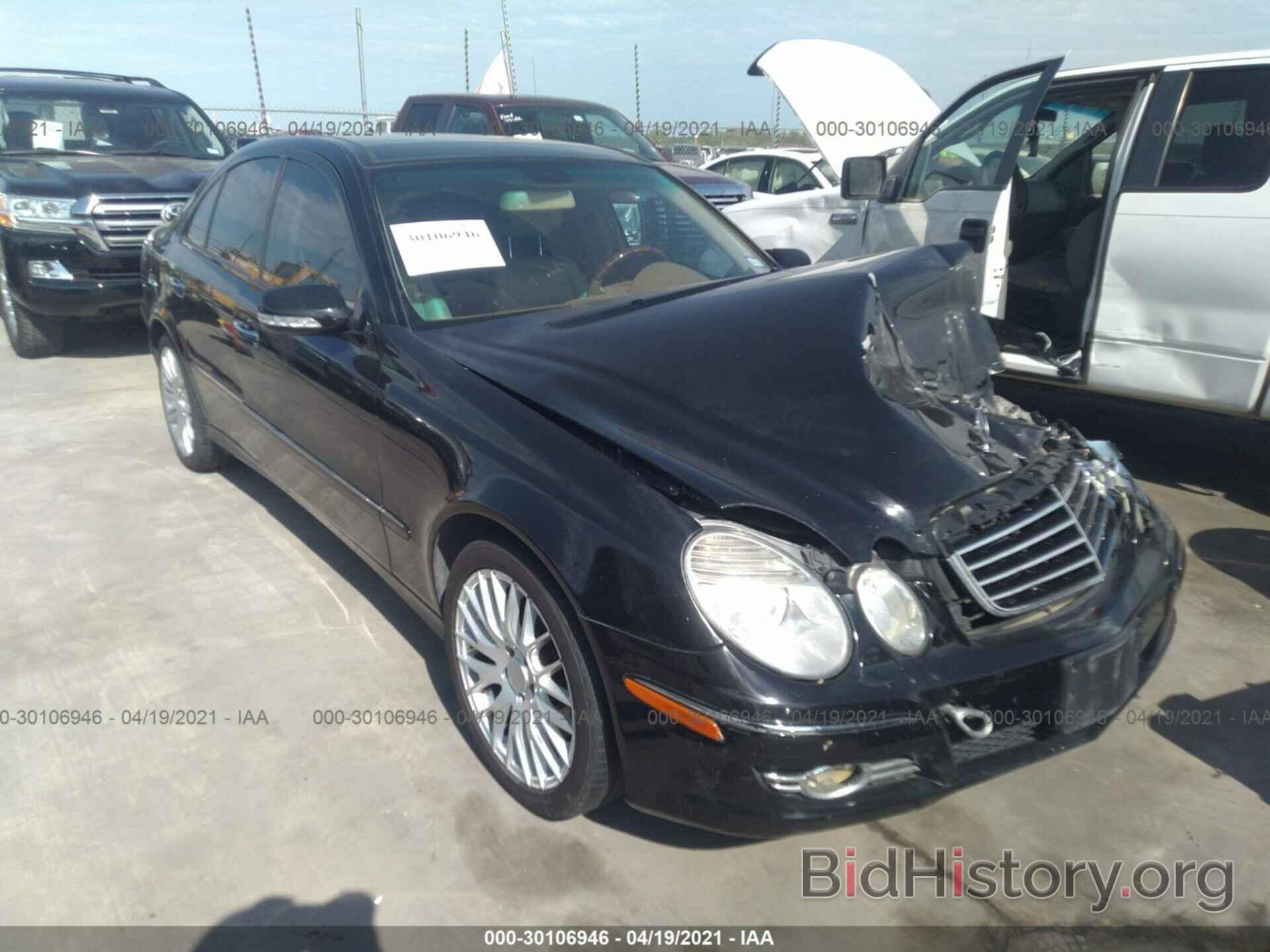 Photo WDBUF87X08B360336 - MERCEDES-BENZ E-CLASS 2008