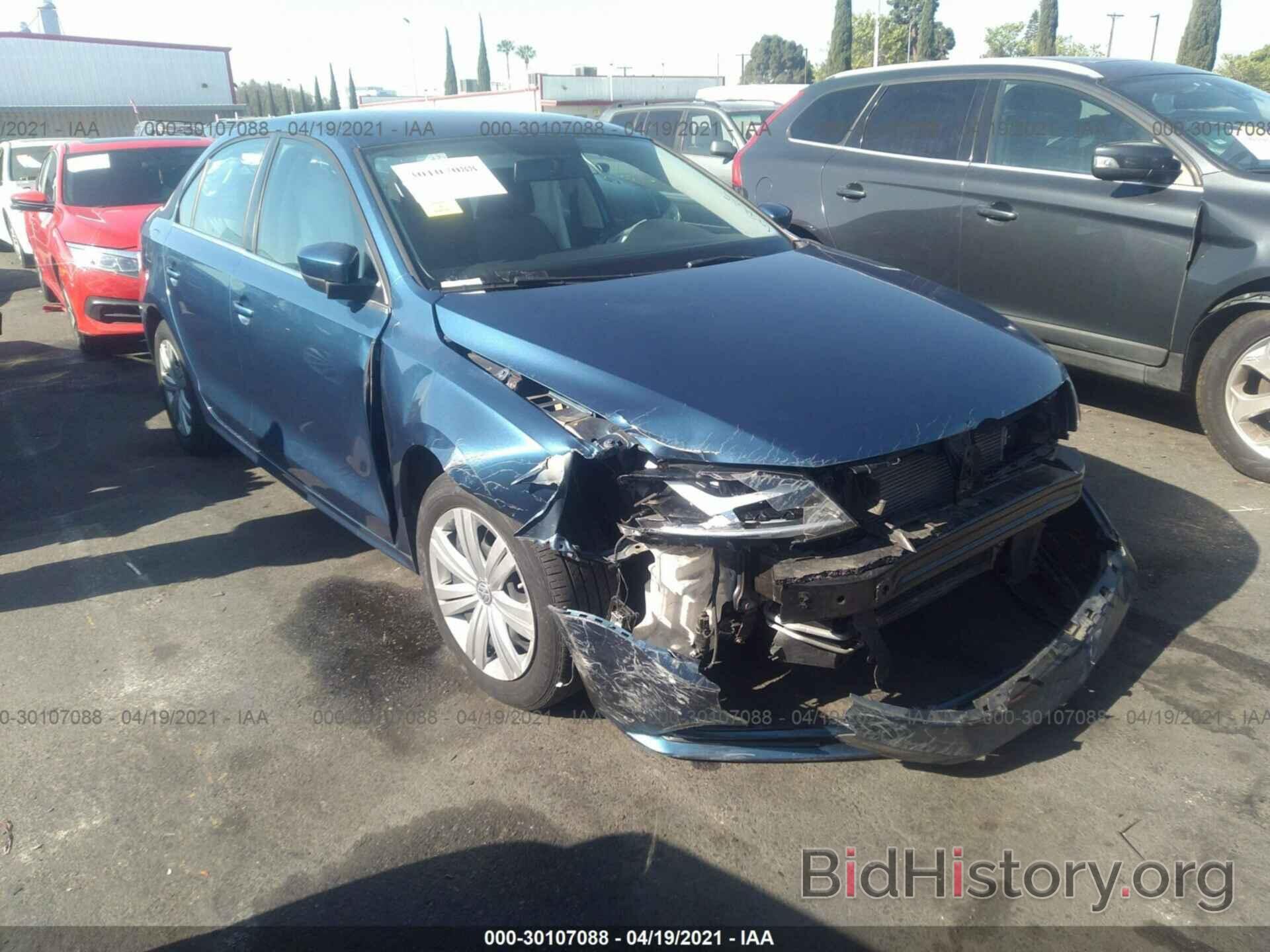 Photo 3VW2B7AJ2HM245391 - VOLKSWAGEN JETTA 2017