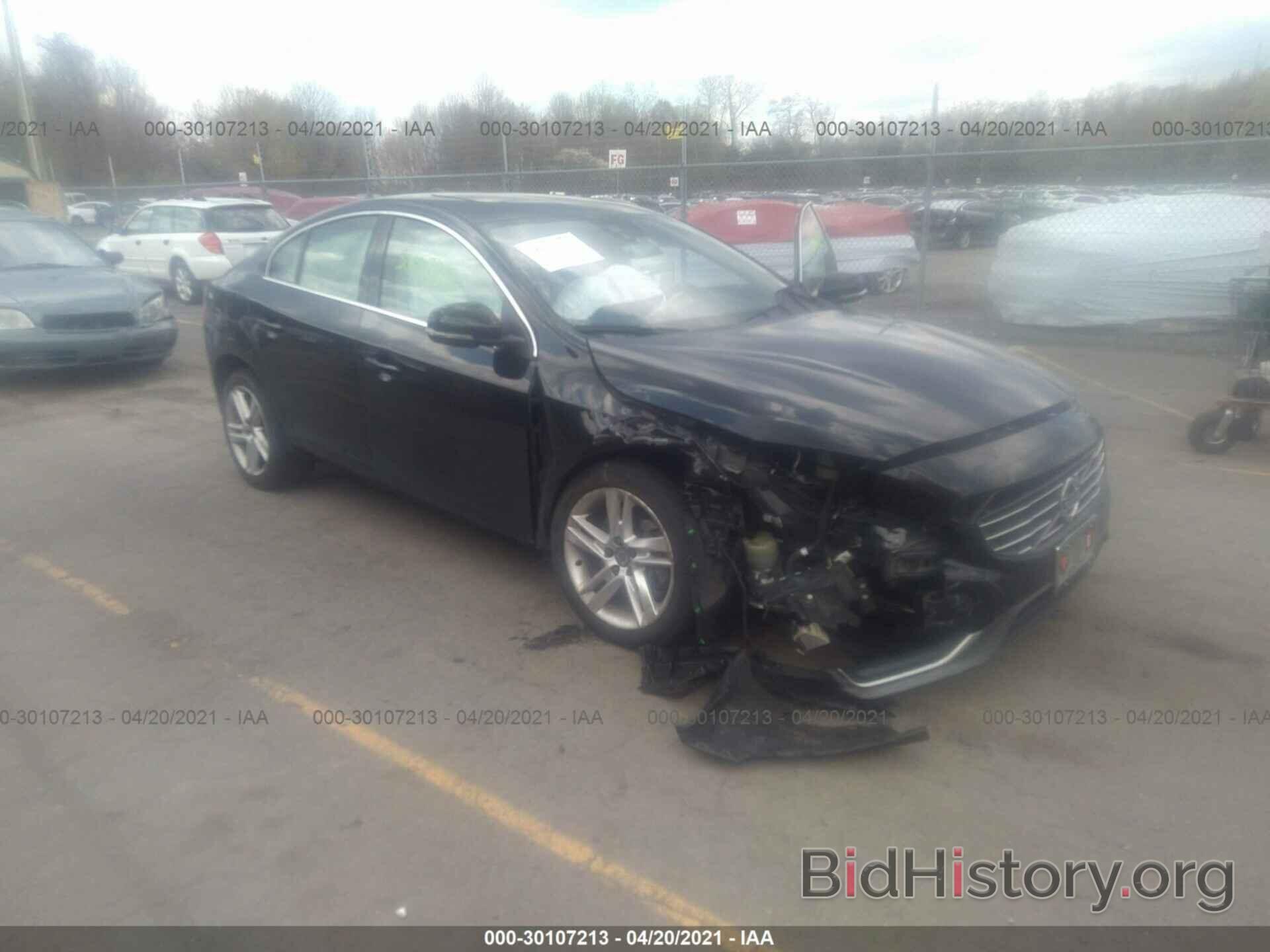 Photo YV1612TK3F2354134 - VOLVO S60 2015