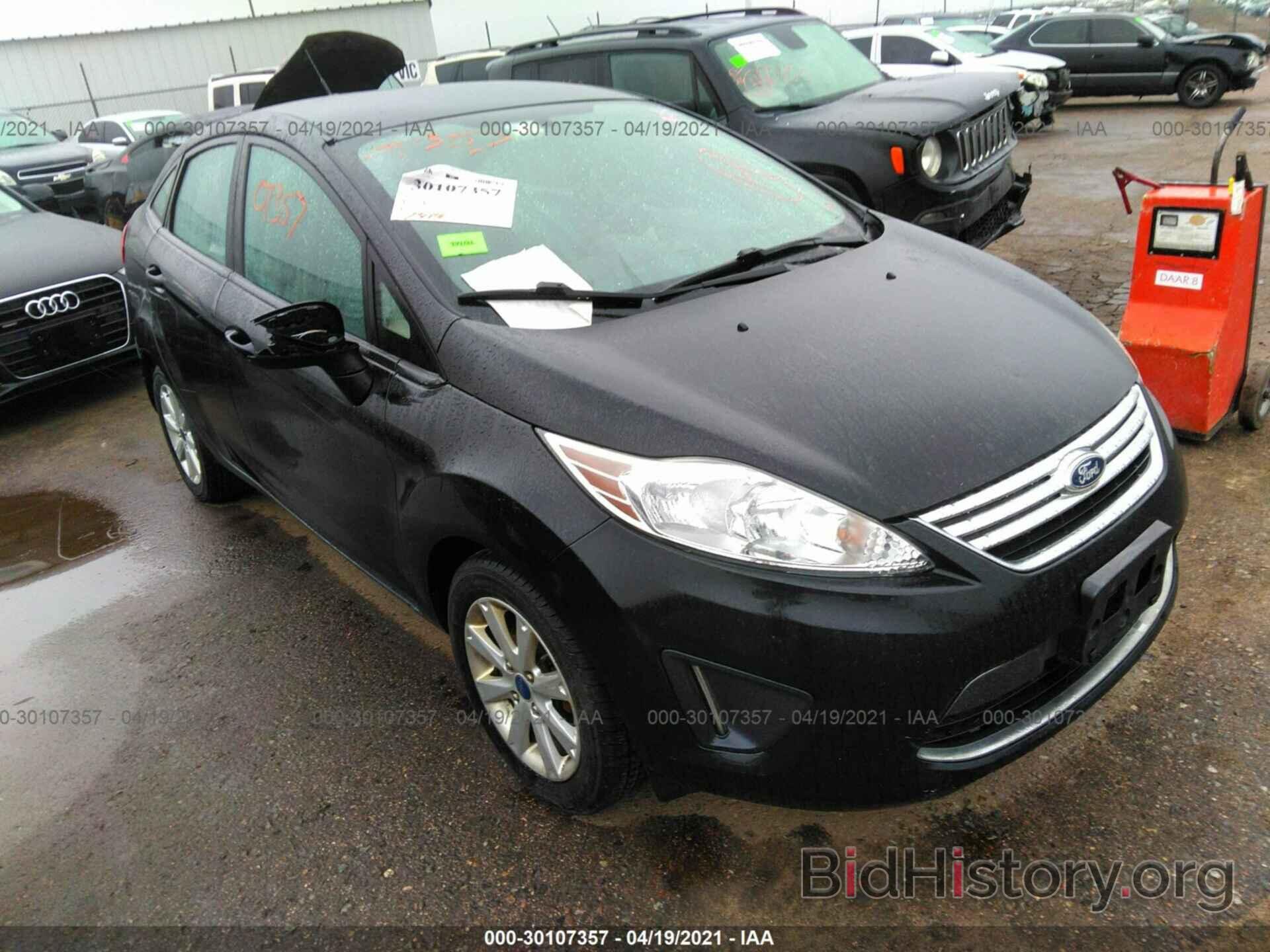 Photo 3FADP4BJ0CM215170 - FORD FIESTA 2012