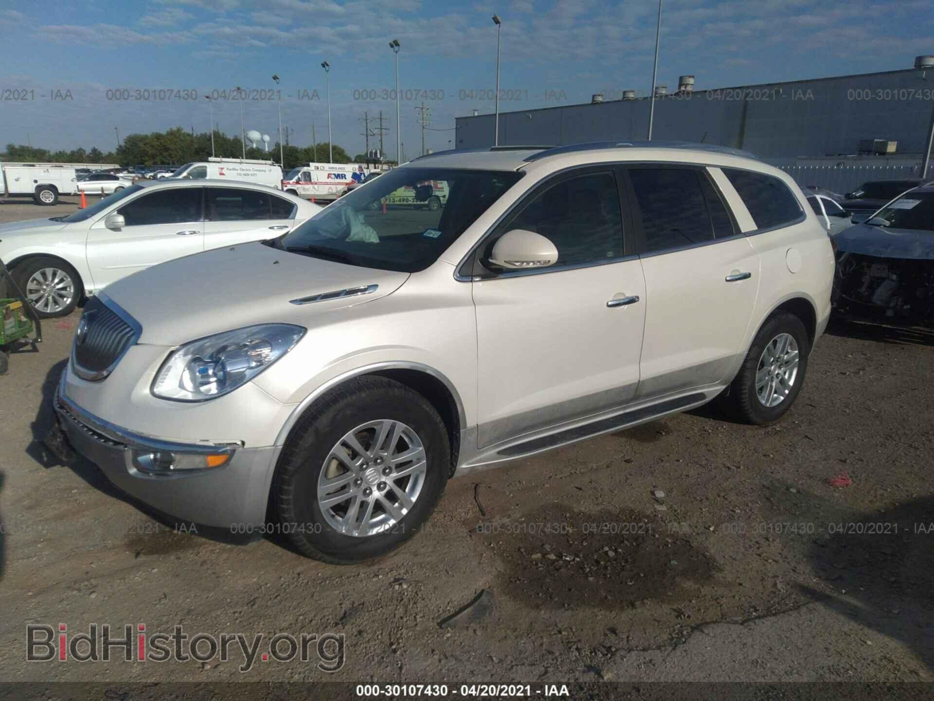 2012 BUICK ENCLAVE - VIN: 5GAKRAED2CJ367224 - Photo 2