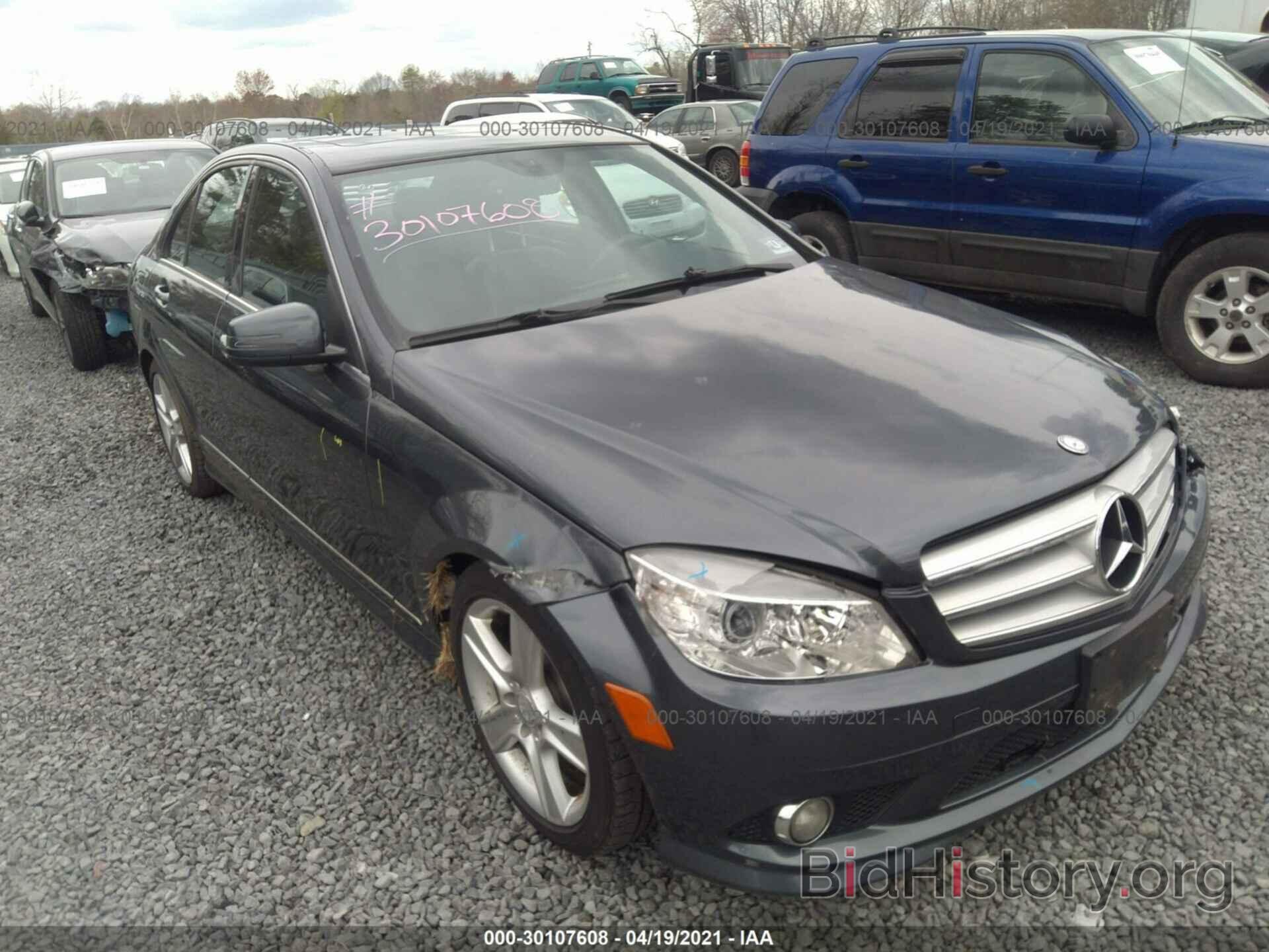 Photo WDDGF8BB0AR102413 - MERCEDES-BENZ C-CLASS 2010