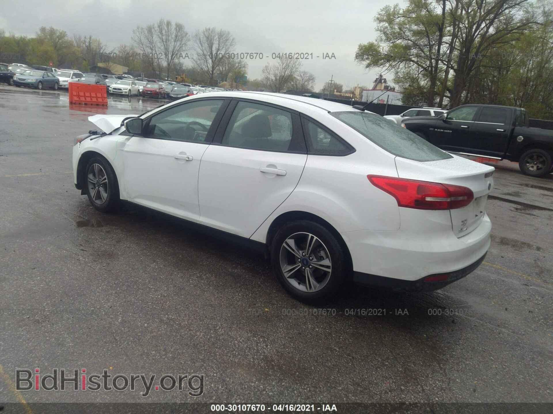 2017 FORD FOCUS - VIN: 1FADP3FEXHL266854 - Фото 3