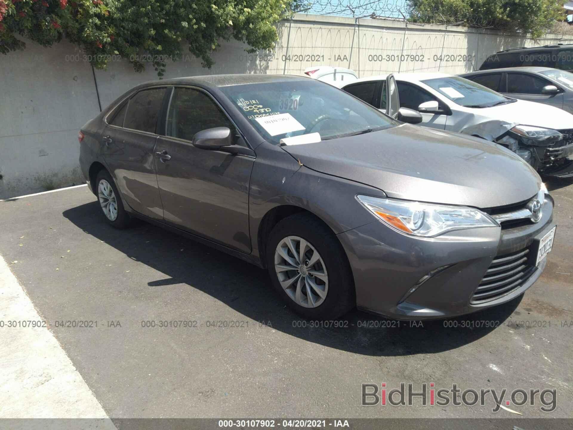 Photo 4T1BF1FK9GU180034 - TOYOTA CAMRY 2016