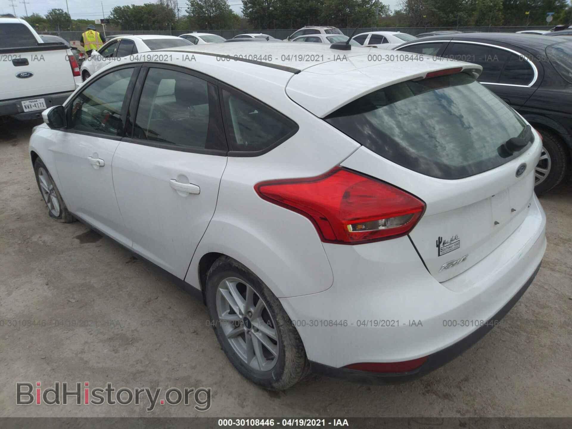 2017 FORD FOCUS - VIN: 1FADP3K23HL318739 - Фото 3