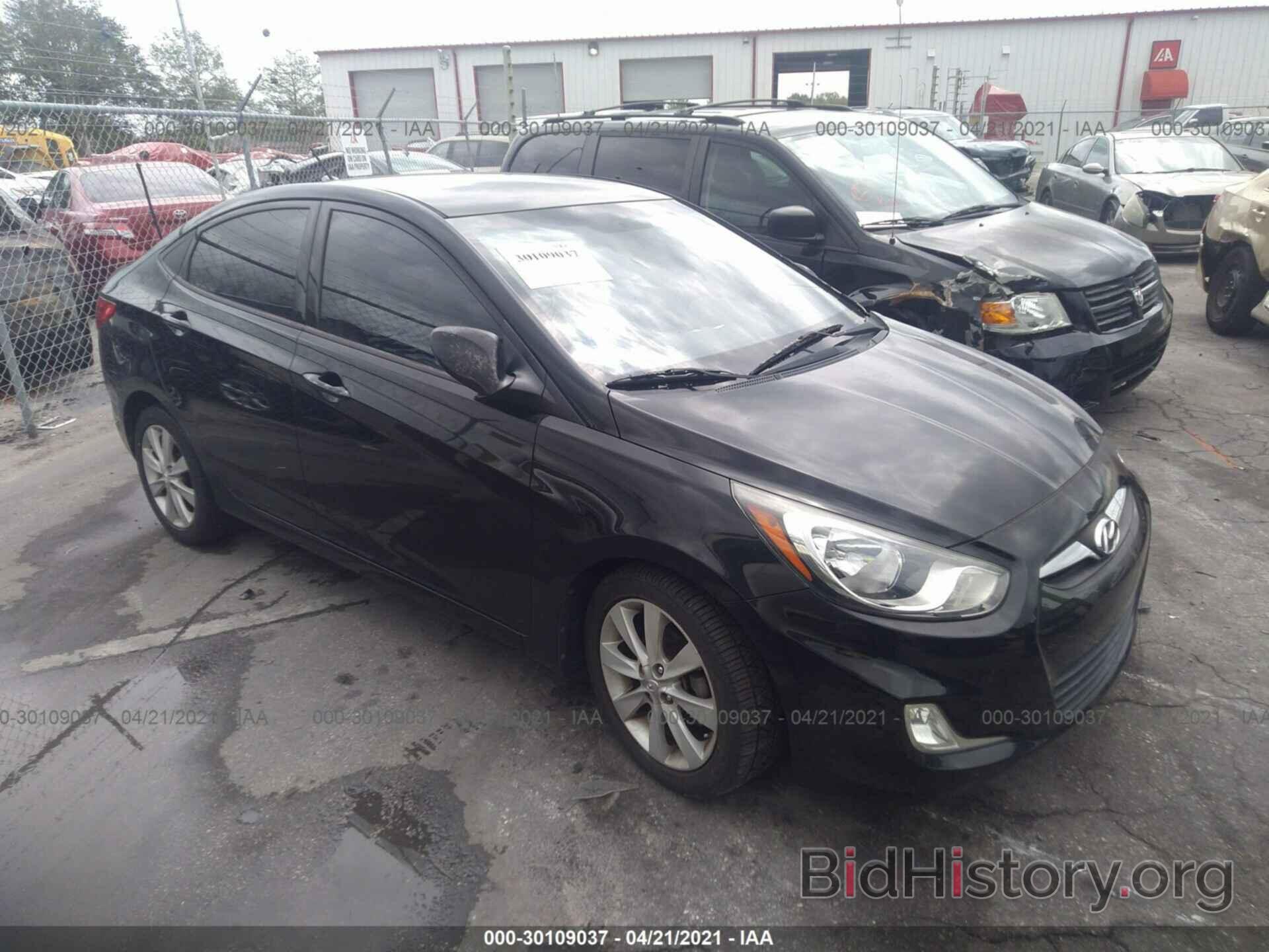 Photo KMHCU4AE5DU341486 - HYUNDAI ACCENT 2013