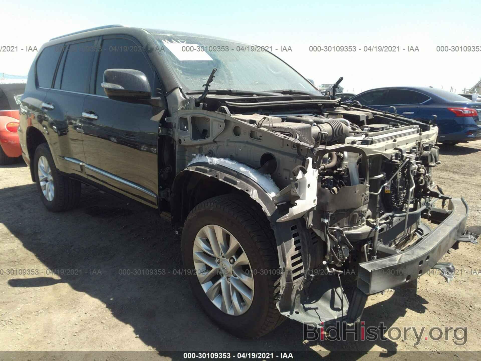 Photo JTJBM7FX3K5215921 - LEXUS GX 2019