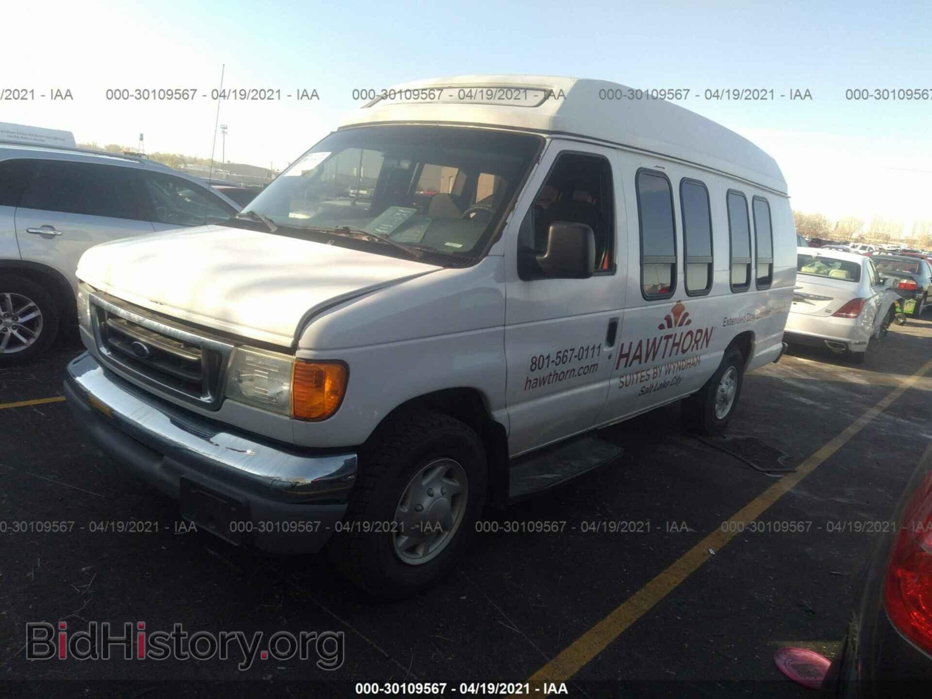 2006 FORD ECONOLINE - VIN: 1FDNS24L46DA71988 - Фото 2