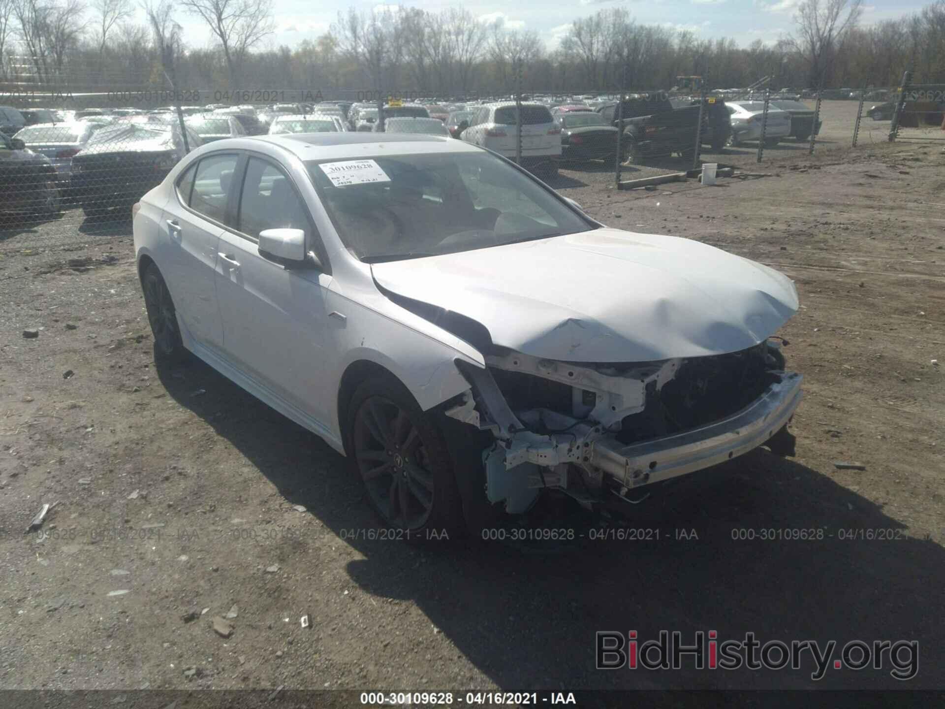 Photo 19UUB2F67JA003865 - ACURA TLX 2018