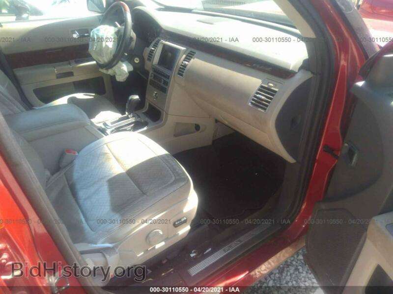 2011 Ford FLEX (VIN 2FMGK5DC9BBD04385) — photo 5 of 11