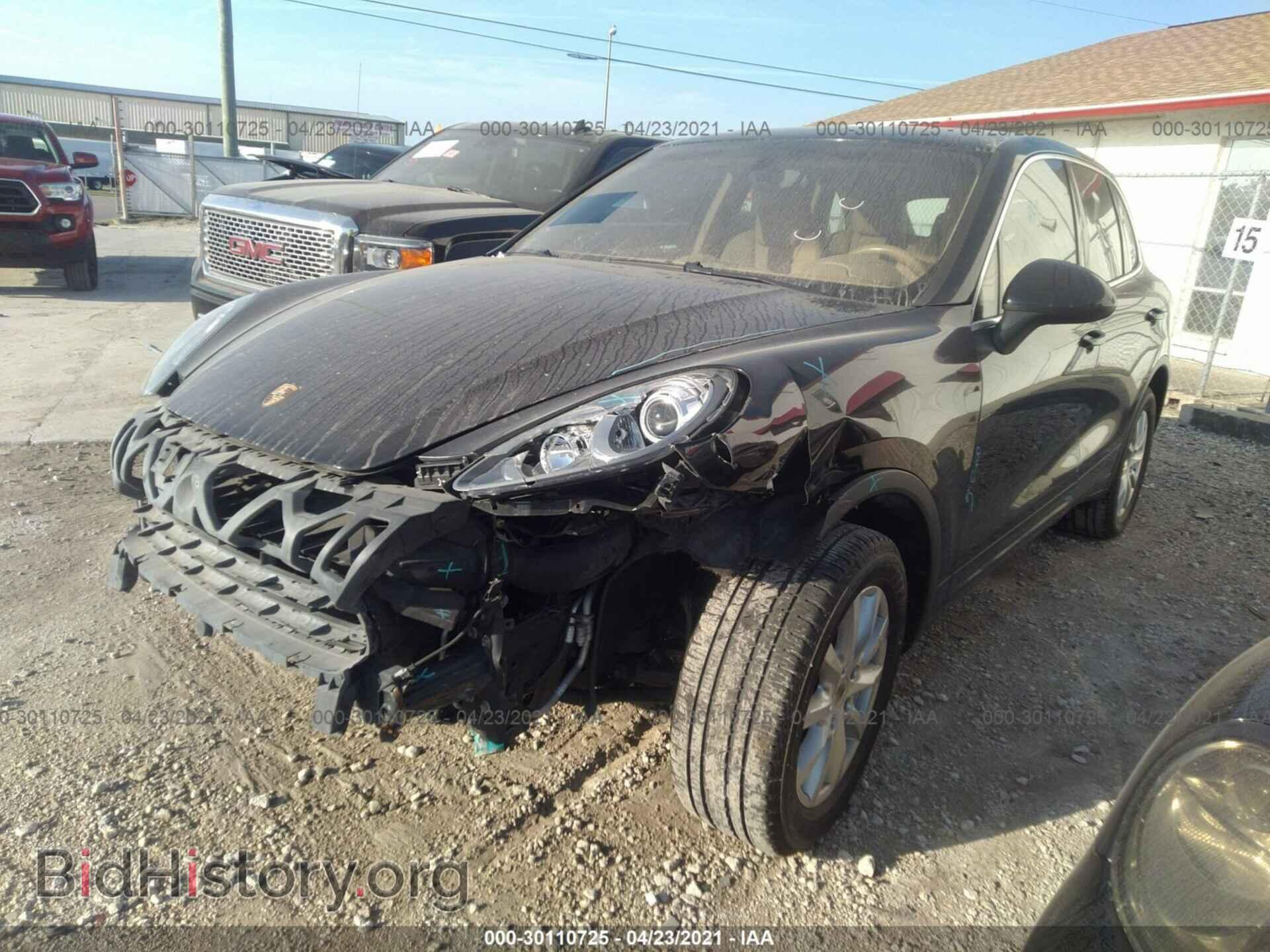 2013 PORSCHE CAYENNE - VIN: WP1AA2A29DLA12244 - Фото 2