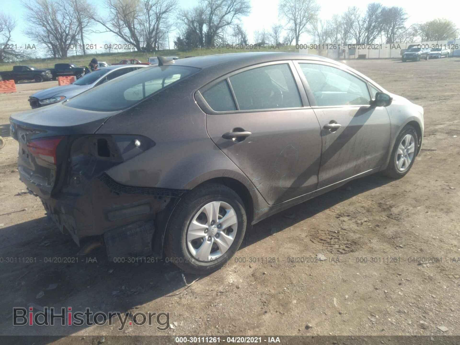 2017 KIA FORTE - VIN: 3KPFK4A70HE018332 - Фото 4