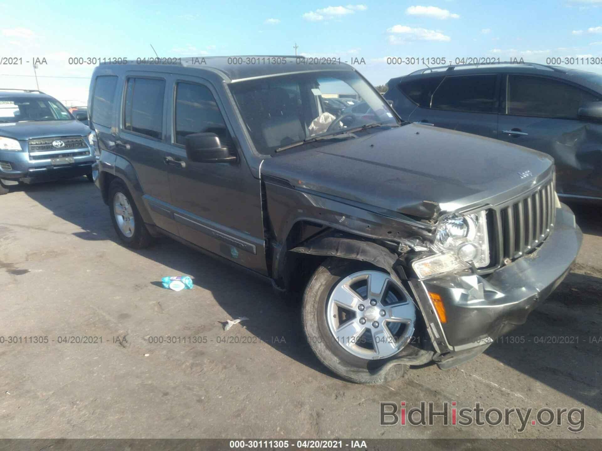 Photo 1C4PJLAK2CW108960 - JEEP LIBERTY 2012