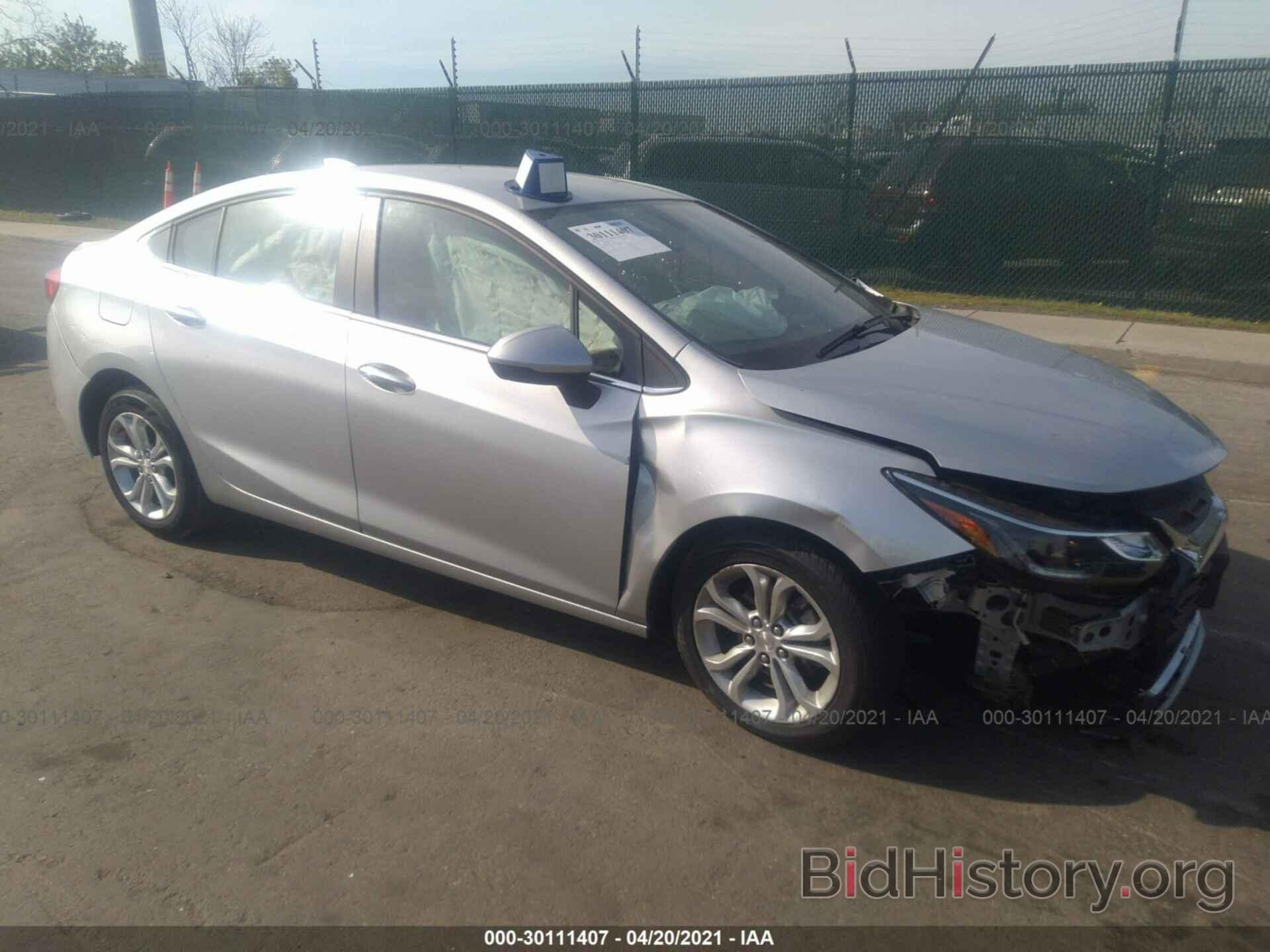 Photo 1G1BE5SM9K7143667 - CHEVROLET CRUZE 2019