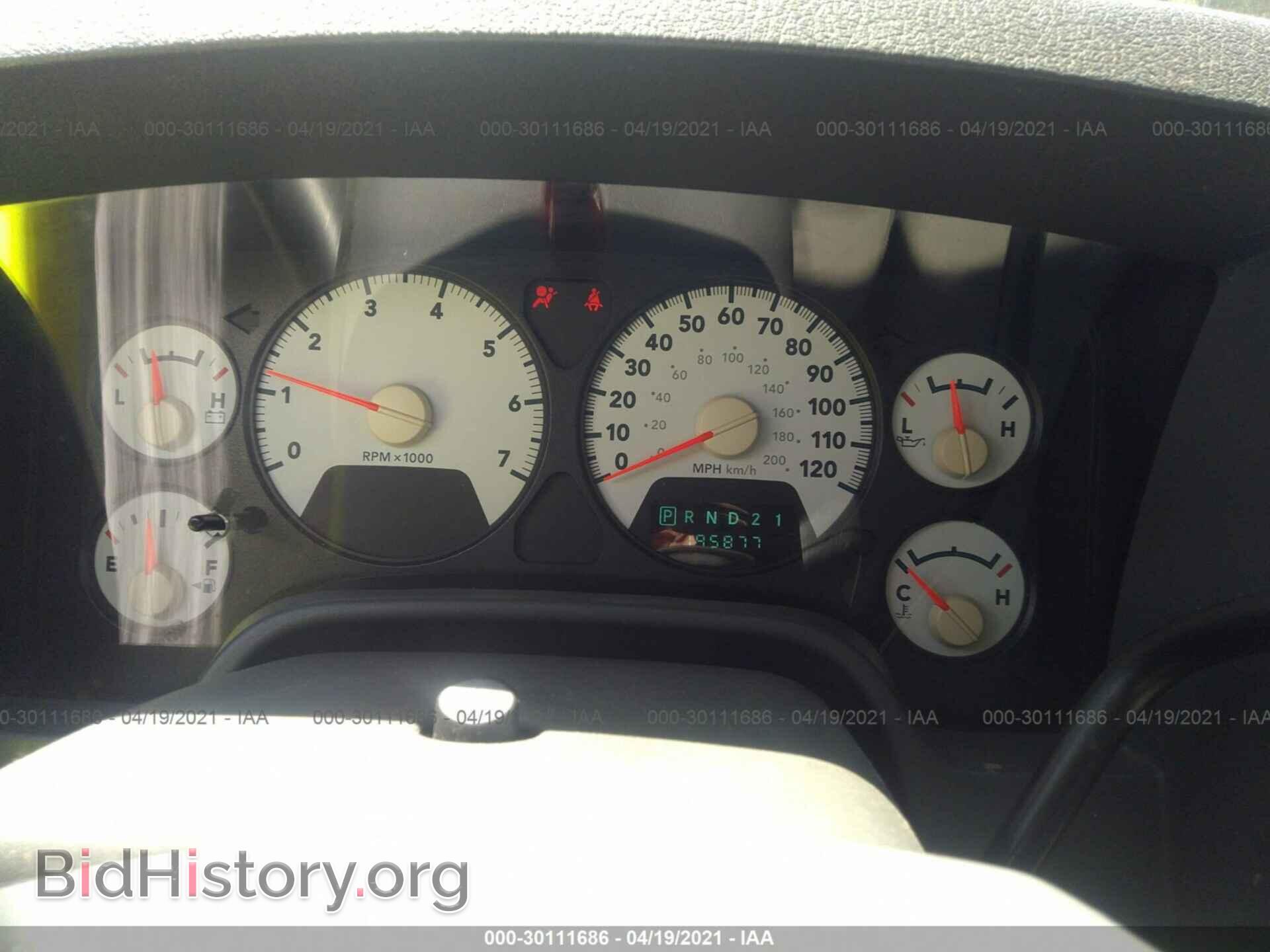 2007 DODGE RAM 1500 - VIN: 1D7HA18P37J548818 - Фото 7