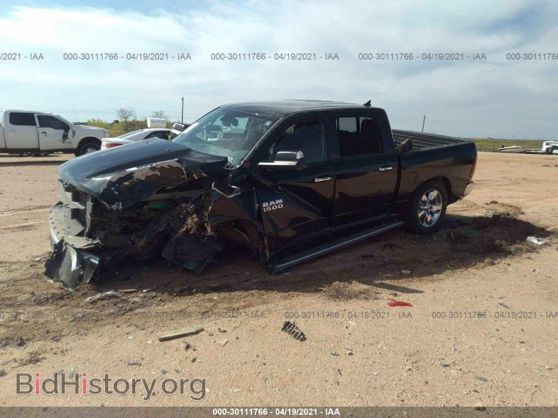 2017 RAM 1500 - VIN: 1C6RR6LT7HS601872 - Photo 2