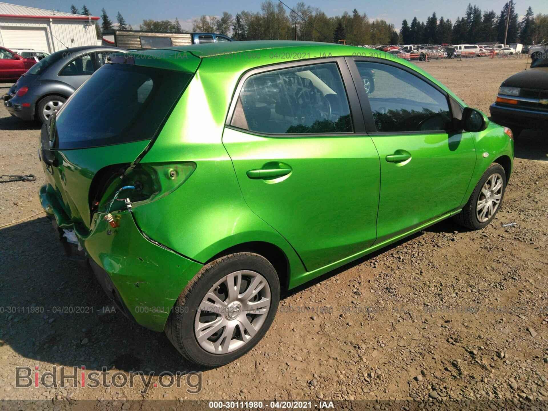 2013 MAZDA MAZDA2 - VIN: JM1DE1KY8D0154781 - Фото 4