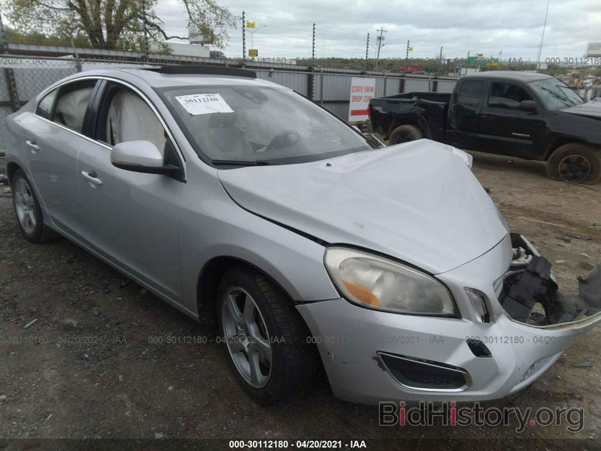 Photo YV1622FS0C2079262 - VOLVO S60 2012