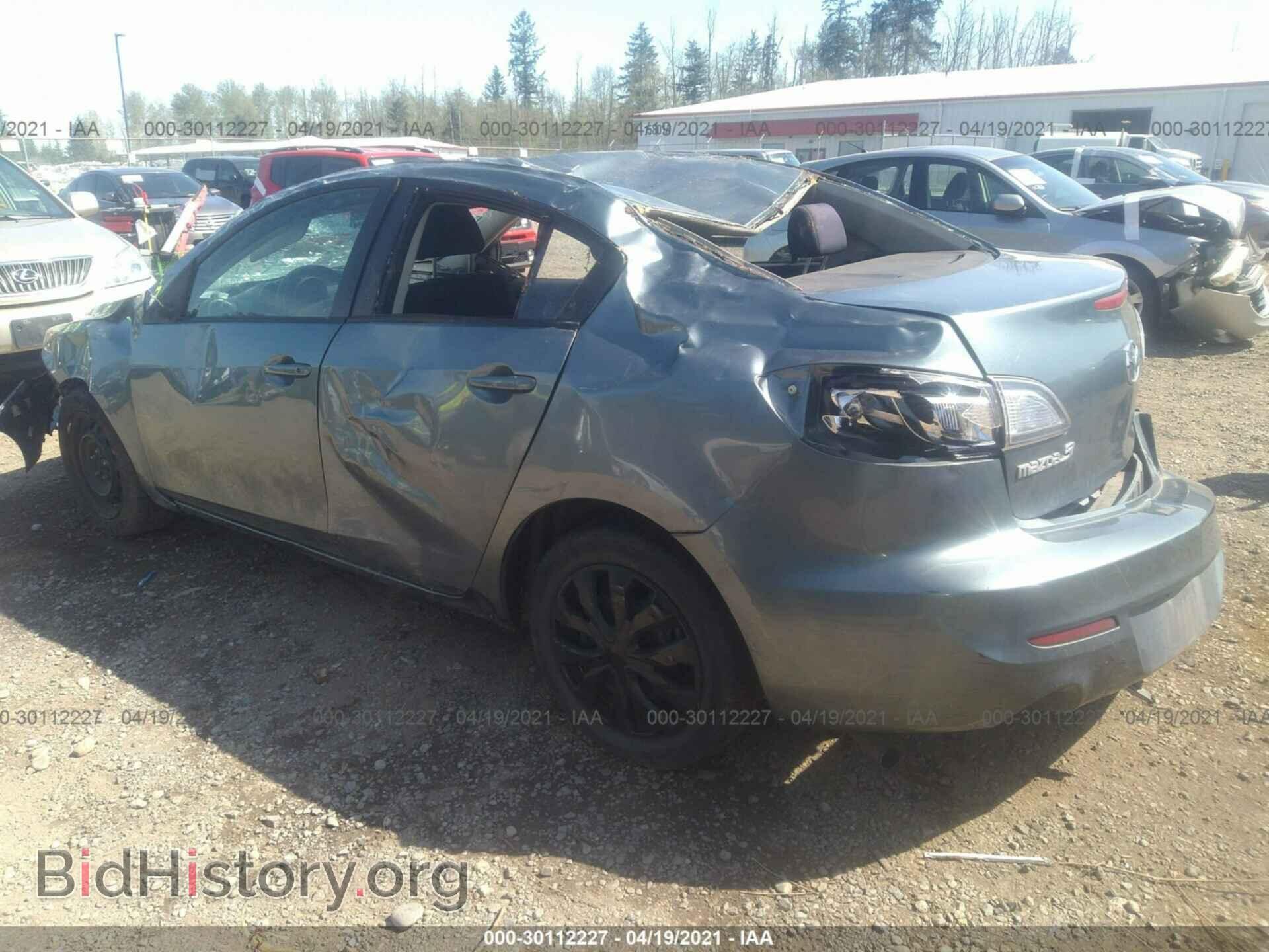 2013 MAZDA MAZDA3 - VIN: JM1BL1TG0D1770942 - Фото 3