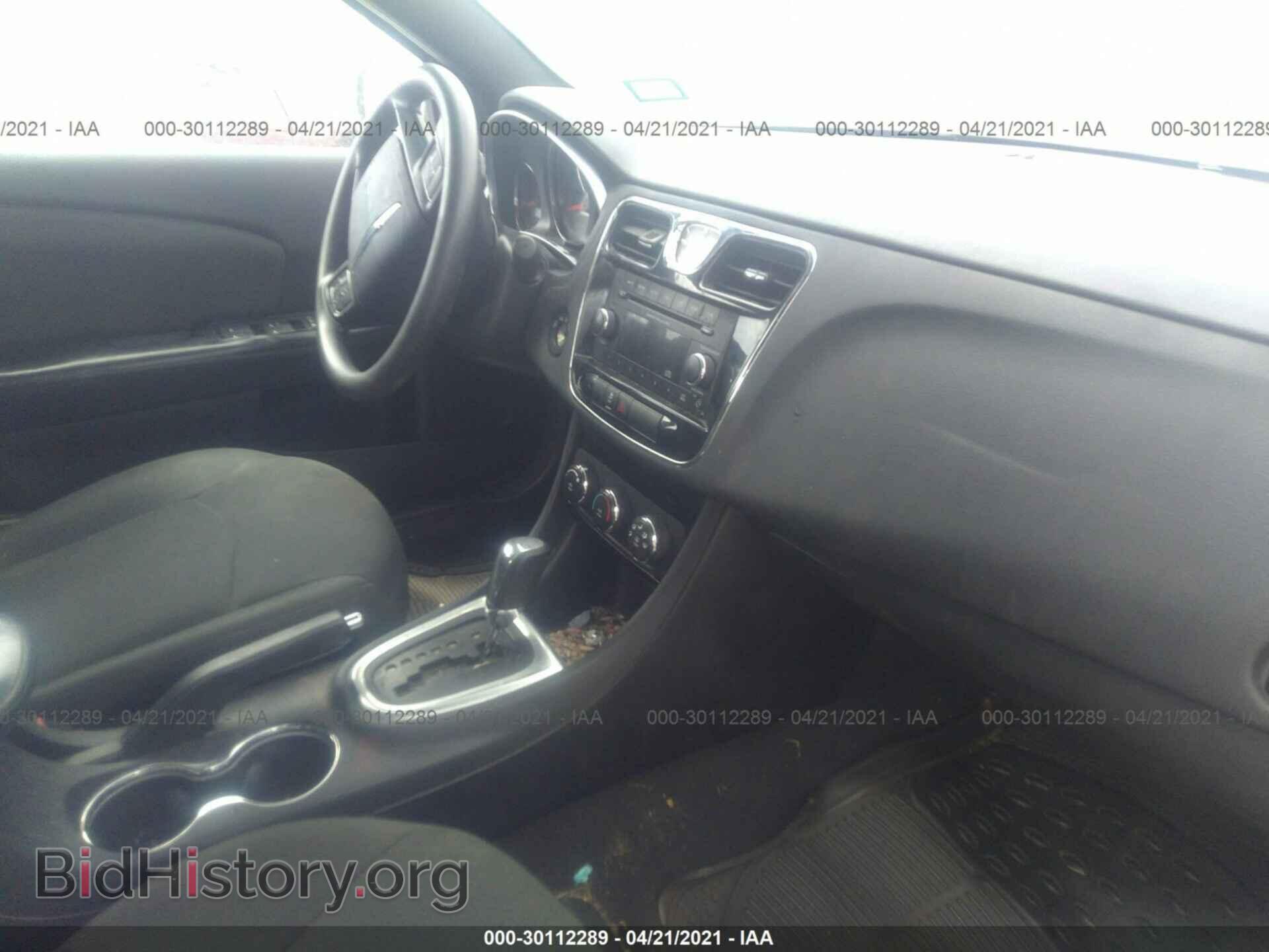2012 CHRYSLER 200 - VIN: 1C3CCBAB6CN162730 - Фото 5