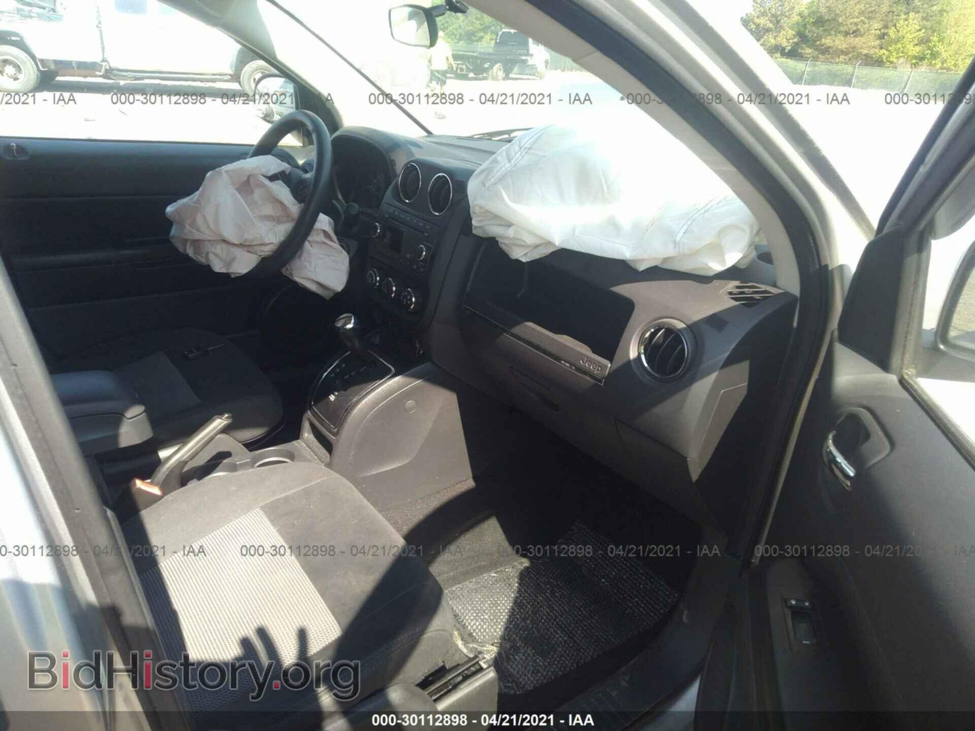 2011 JEEP COMPASS - VIN: 1J4NF1FB1BD218165 - Photo 5