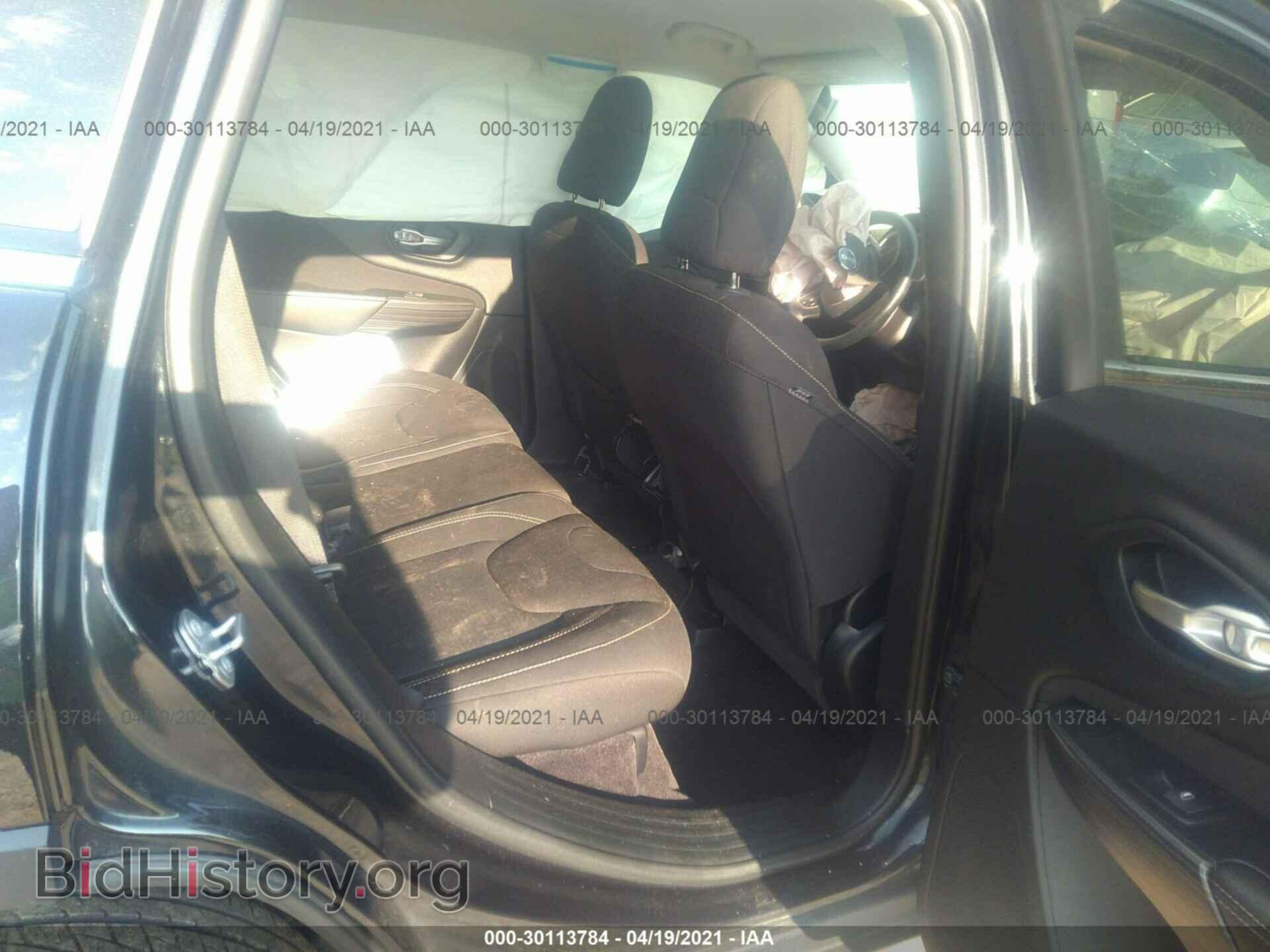 2016 JEEP CHEROKEE - VIN: 1C4PJMCBXGW372145 - Фото 8