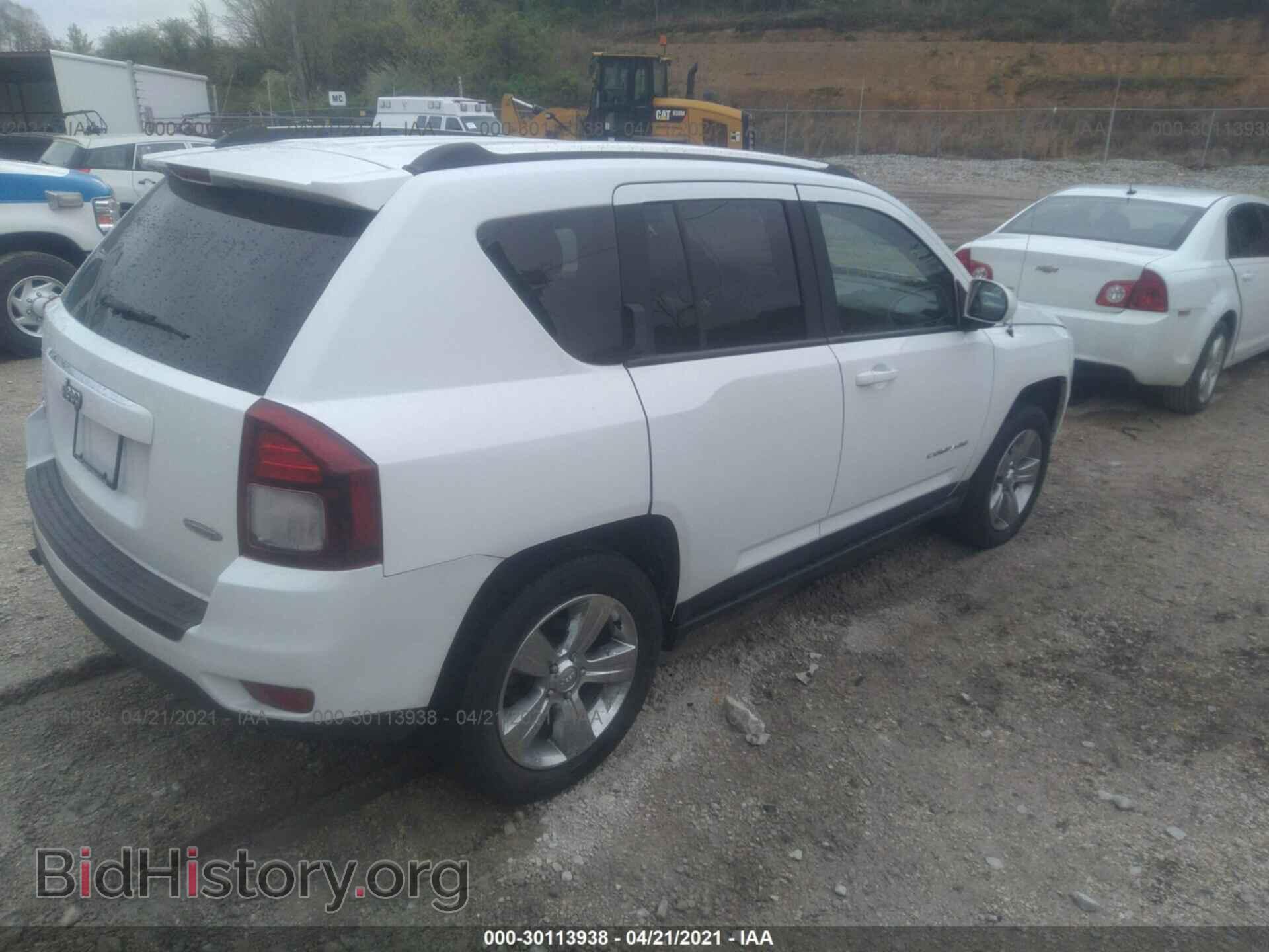 2015 JEEP COMPASS - VIN: 1C4NJDEB1FD154738 - Photo 4