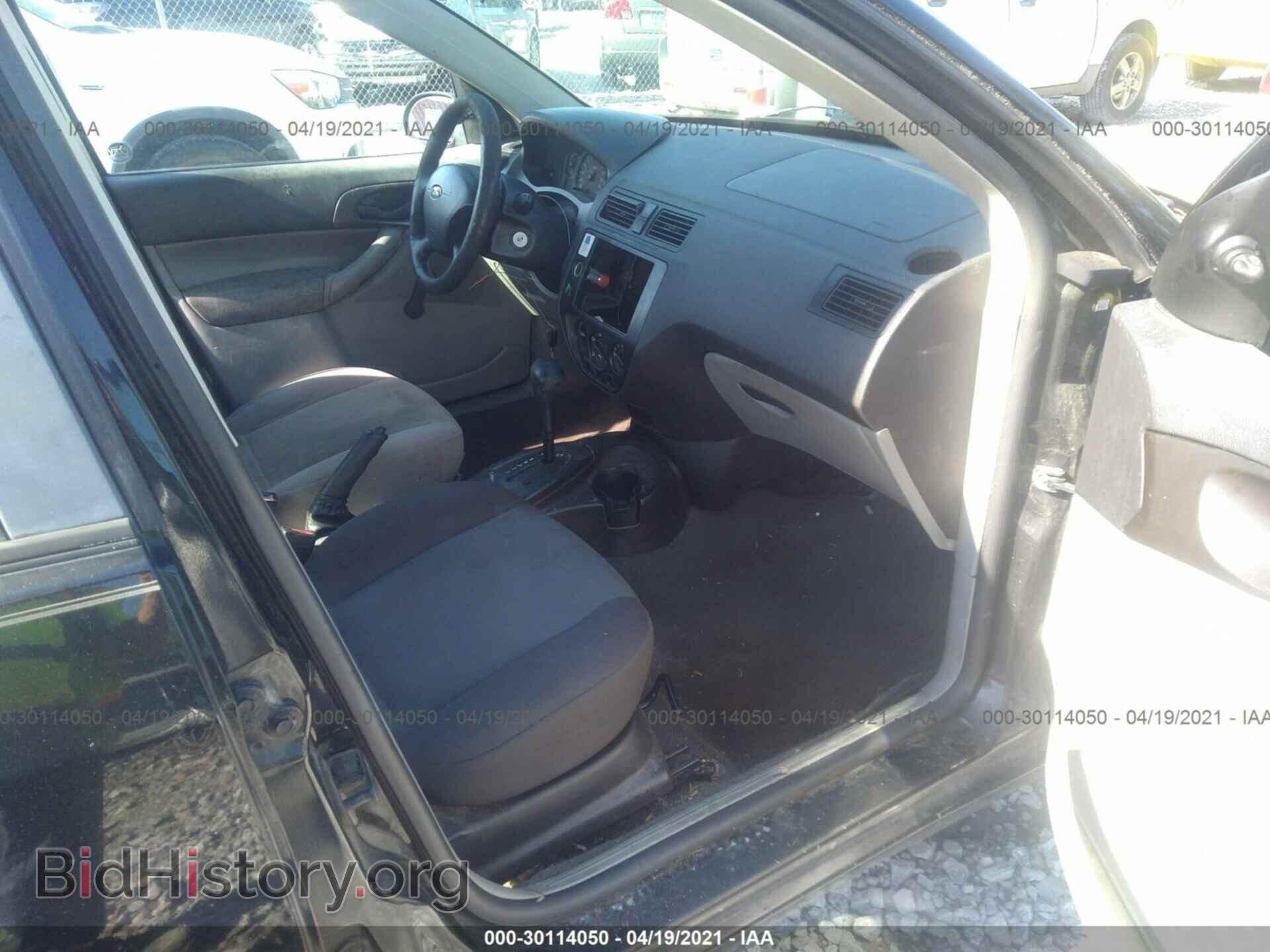 2006 FORD FOCUS - VIN: 1FAFP34N26W100657 - Фото 5