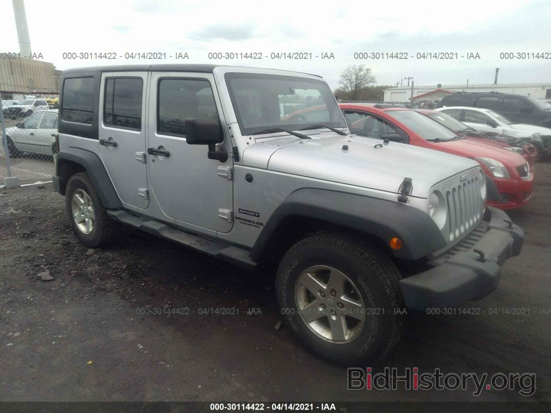 Photo 1C4HJWDG3CL282034 - JEEP WRANGLER UNLIMITED 2012