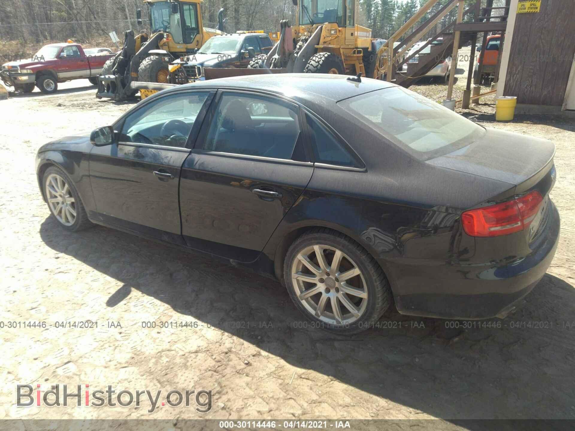 2011 AUDI A4 - VIN: WAUDFAFL6BA085735 - Фото 3
