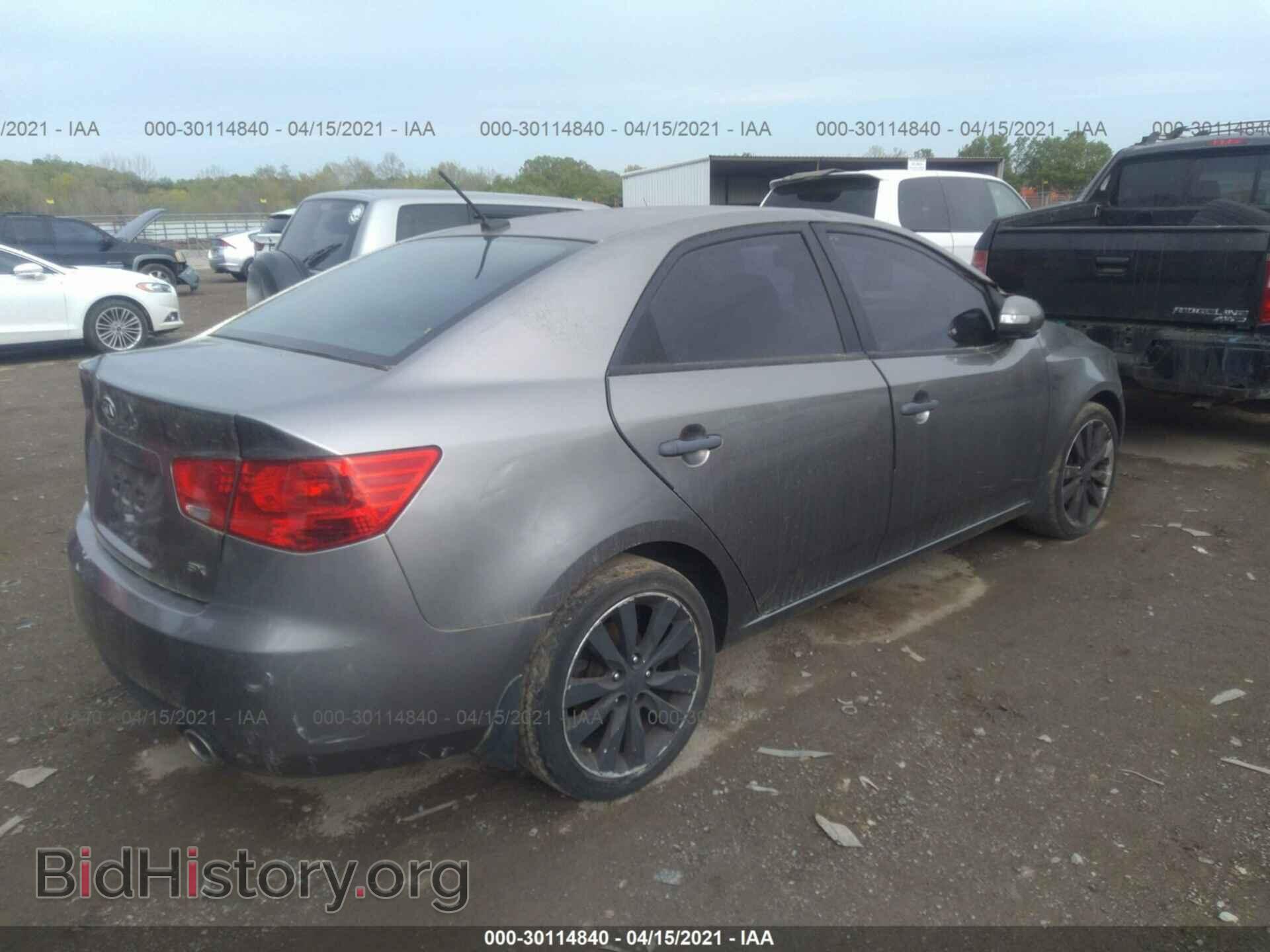 2010 KIA FORTE - VIN: KNAFW4A39A5140381 - Фото 4