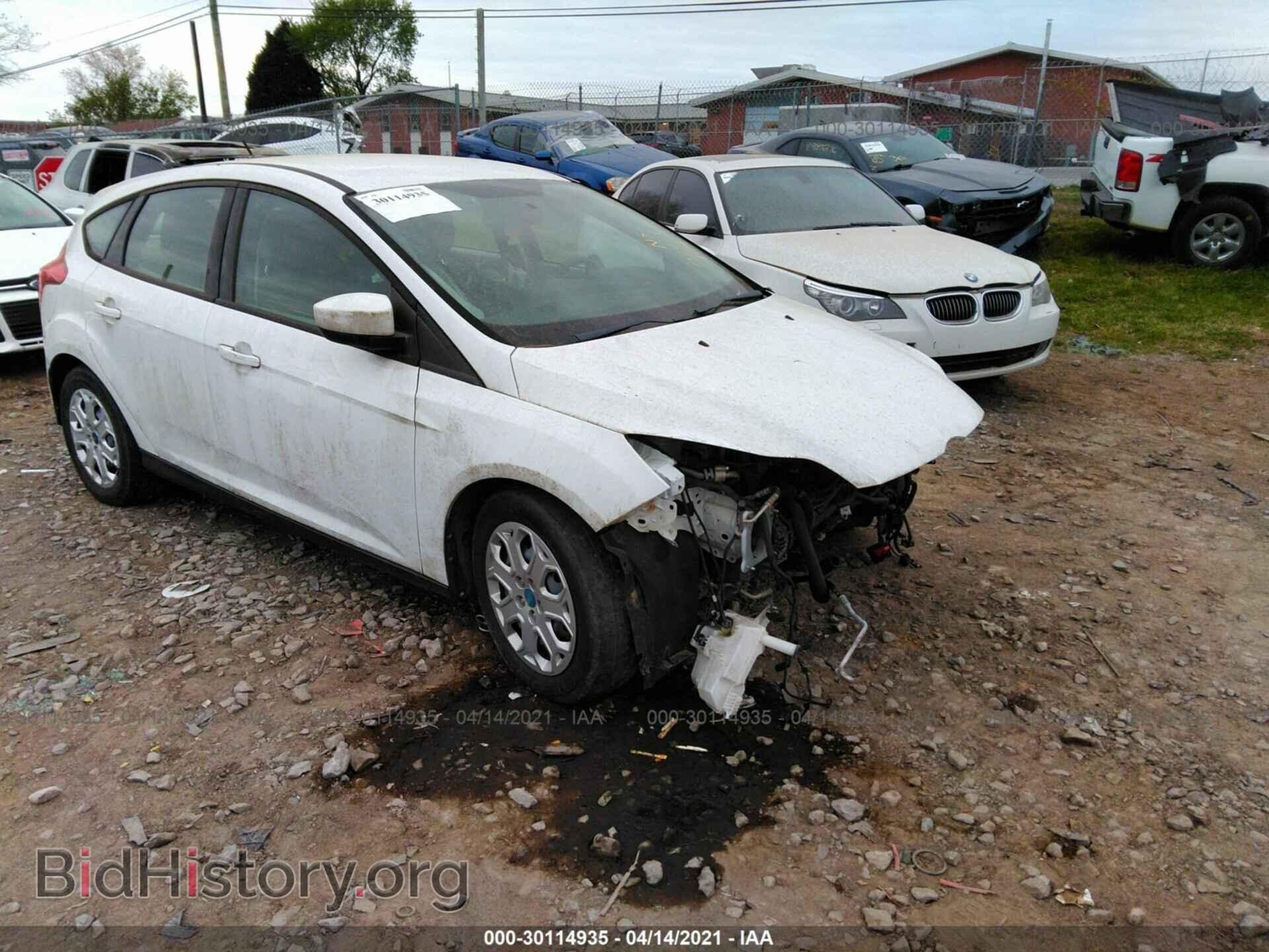 Photo 1FAHP3K25CL172421 - FORD FOCUS 2012