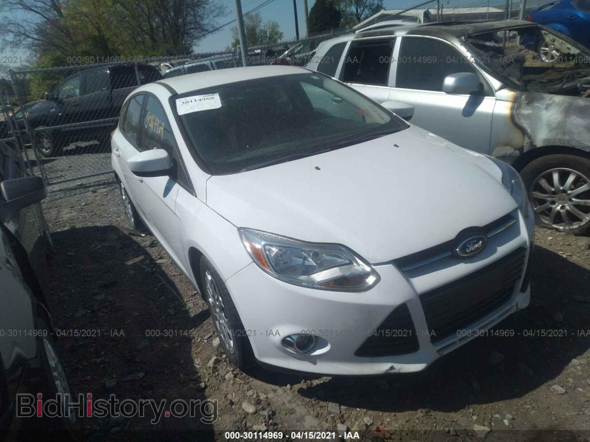 Photo 1FAHP3K29CL420072 - FORD FOCUS 2012