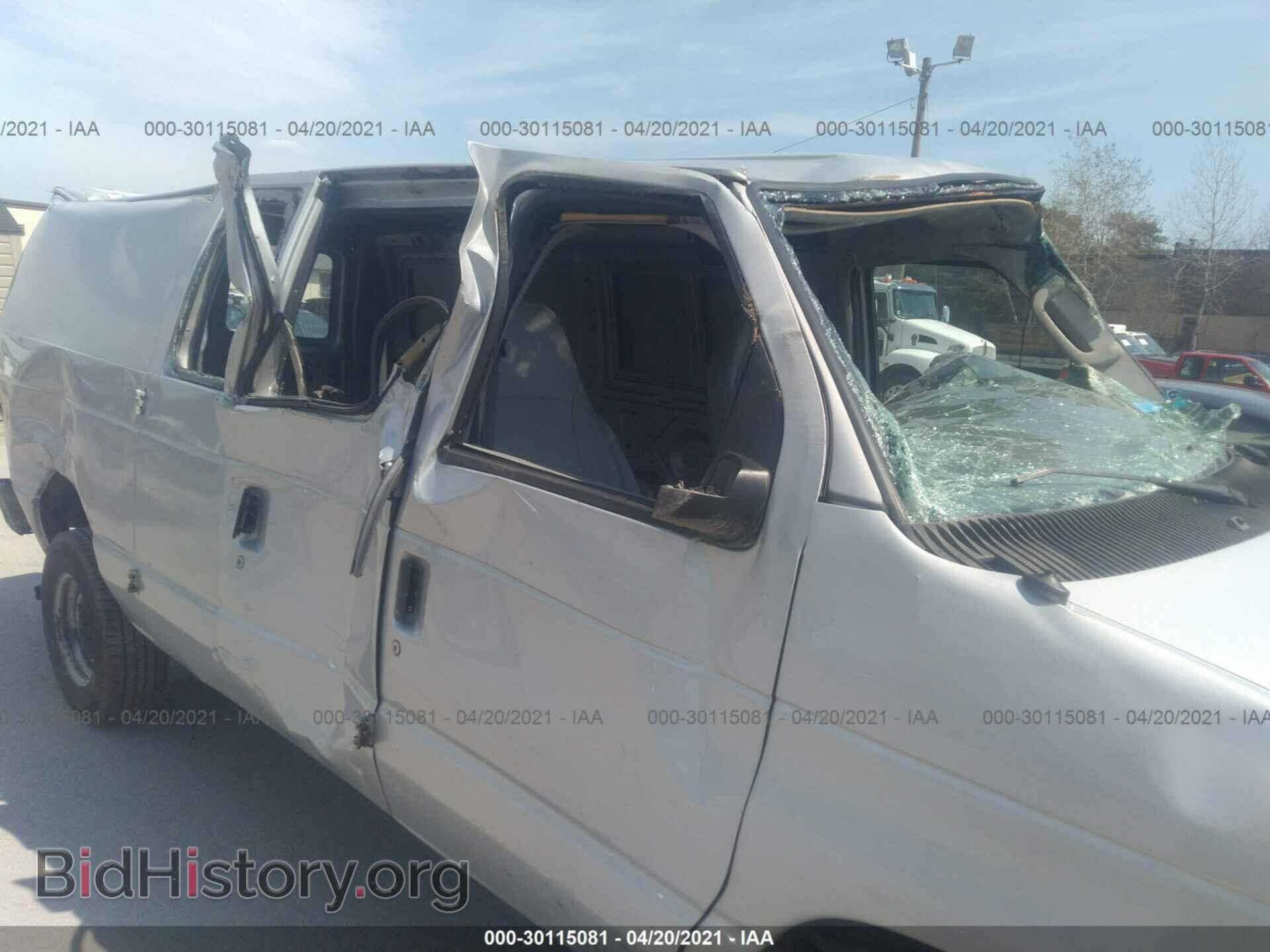 2006 FORD ECONOLINE CARGO VAN - VIN: 1FTNE24W96DA64637 - Photo 6