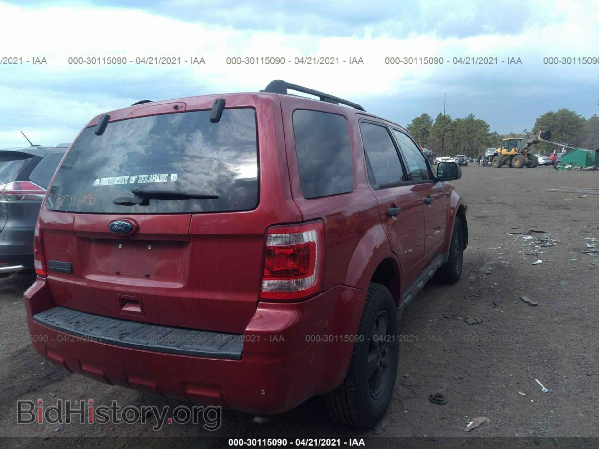 2011 FORD ESCAPE - VIN: 1FMCU9D76BKA03226 - Фото 4