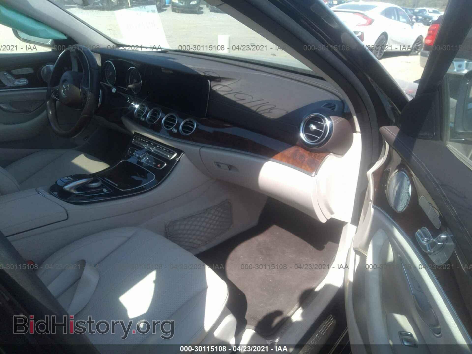 2017 MERCEDES-BENZ E-CLASS - VIN: WDDZF4KB4HA131231 - Фото 5