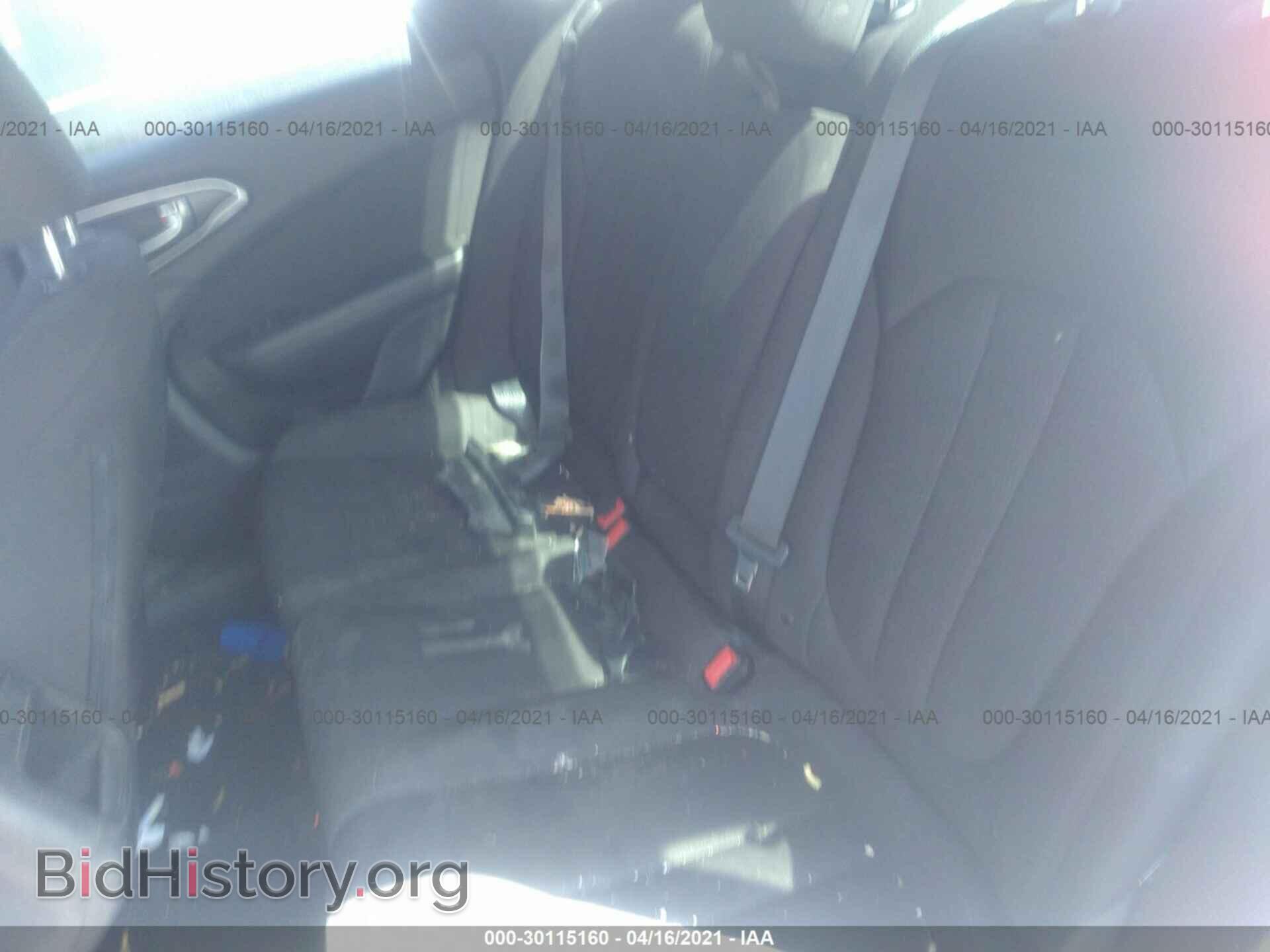 2016 CHRYSLER 200 - VIN: 1C3CCCAB7GN133698 - Фото 8