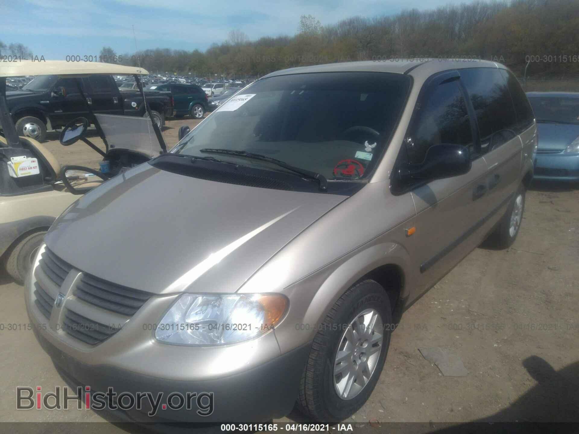 2007 DODGE CARAVAN - VIN: 1D4GP25B57B155497 - Photo 2