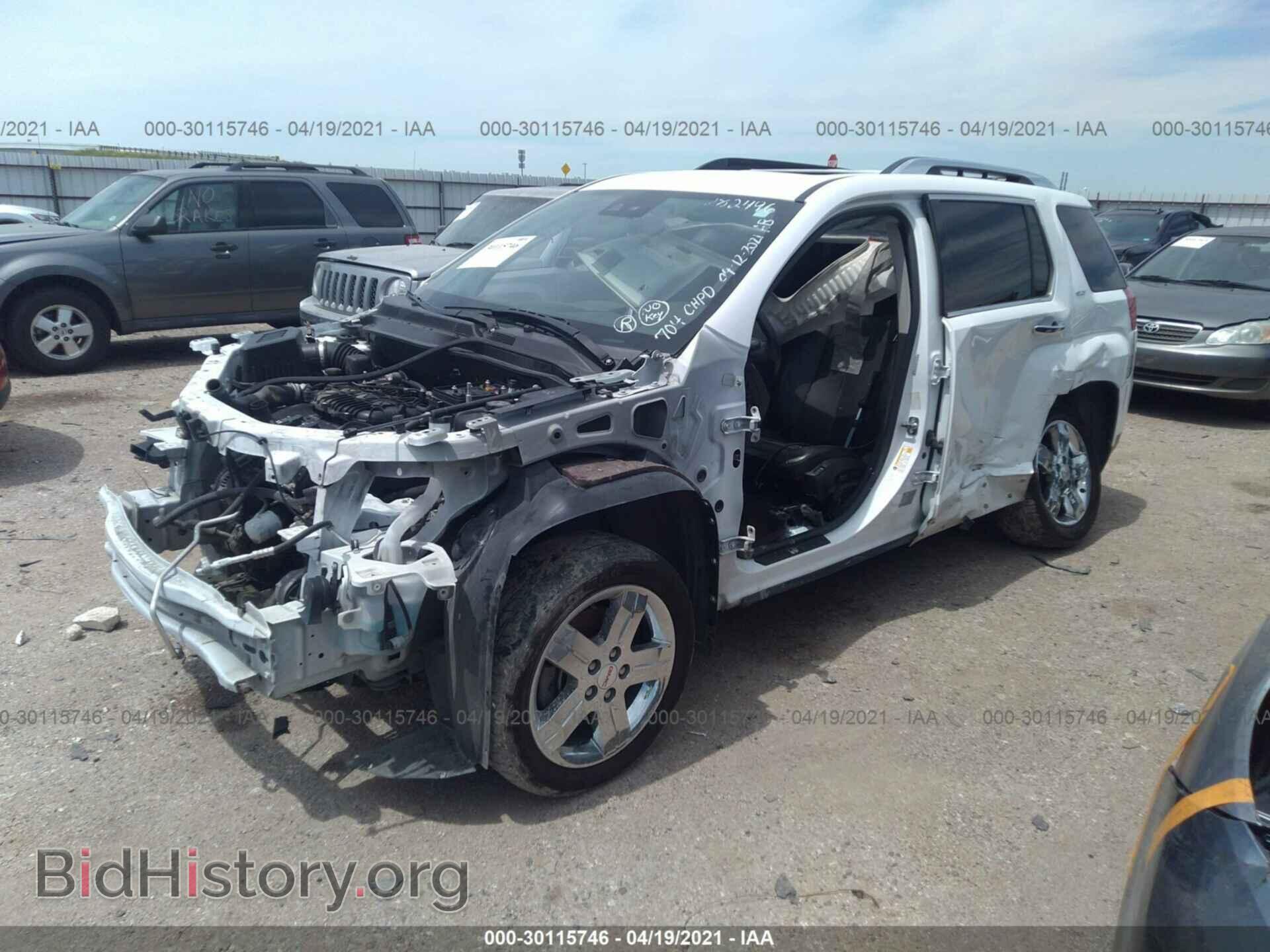 2013 GMC TERRAIN - VIN: 2GKFLWE35D6150582 - Фото 2