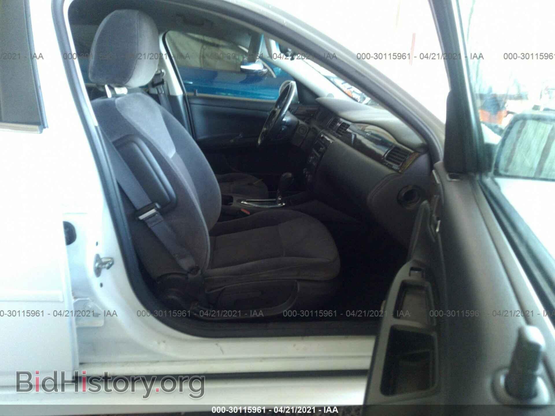 2012 CHEVROLET IMPALA - VIN: 2G1WF5E39C1241811 - Фото 5
