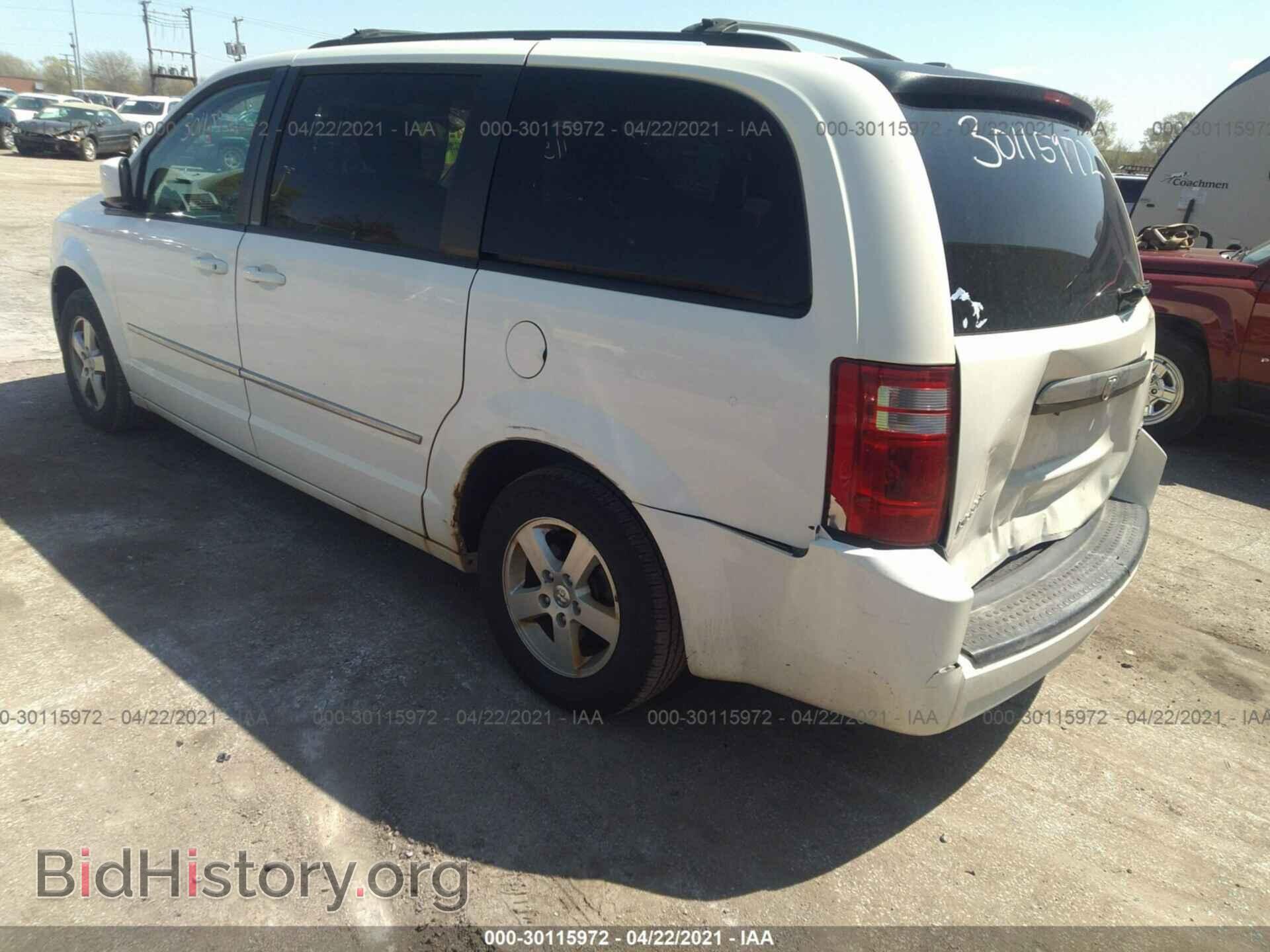 2010 DODGE GRAND CARAVAN - VIN: 2D4RN5D15AR216932 - Фото 3