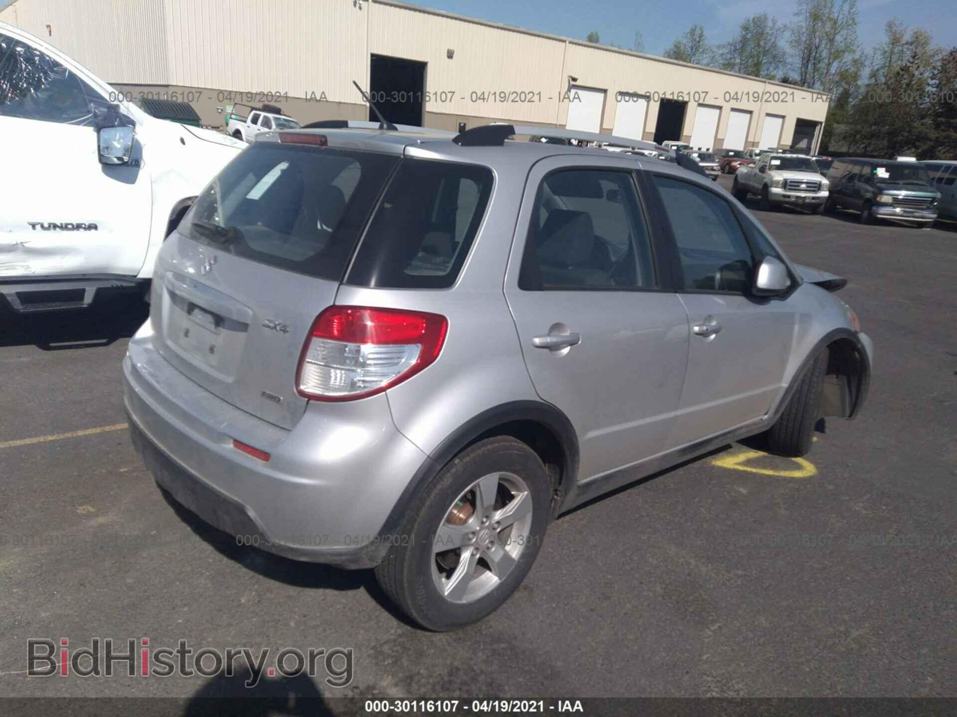 2010 SUZUKI SX4 - VIN: JS2YB5A77A6310088 - Фото 4