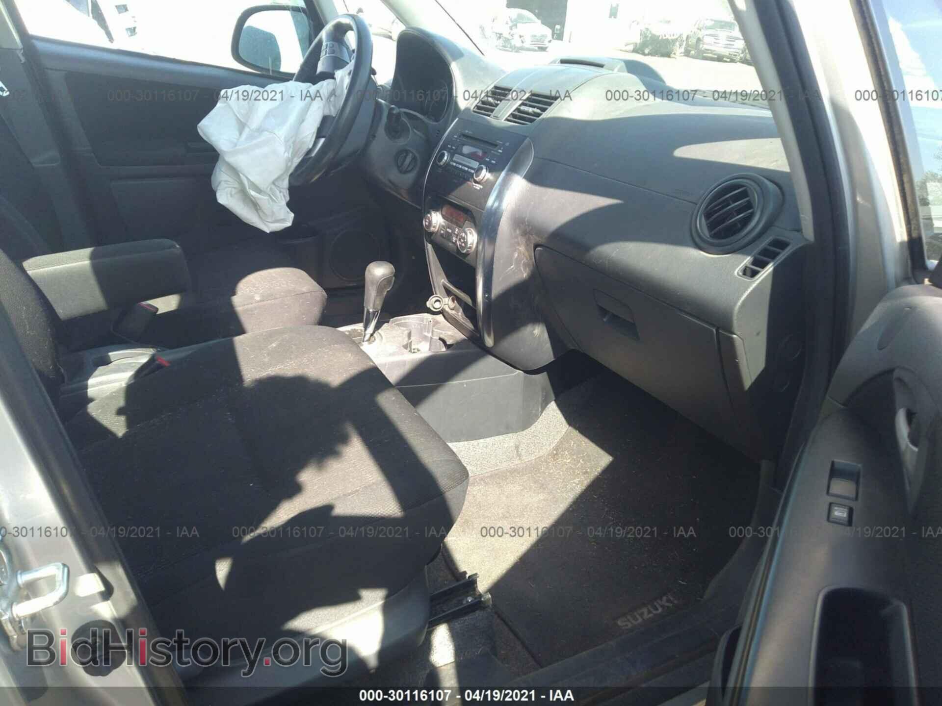 2010 SUZUKI SX4 - VIN: JS2YB5A77A6310088 - Фото 5